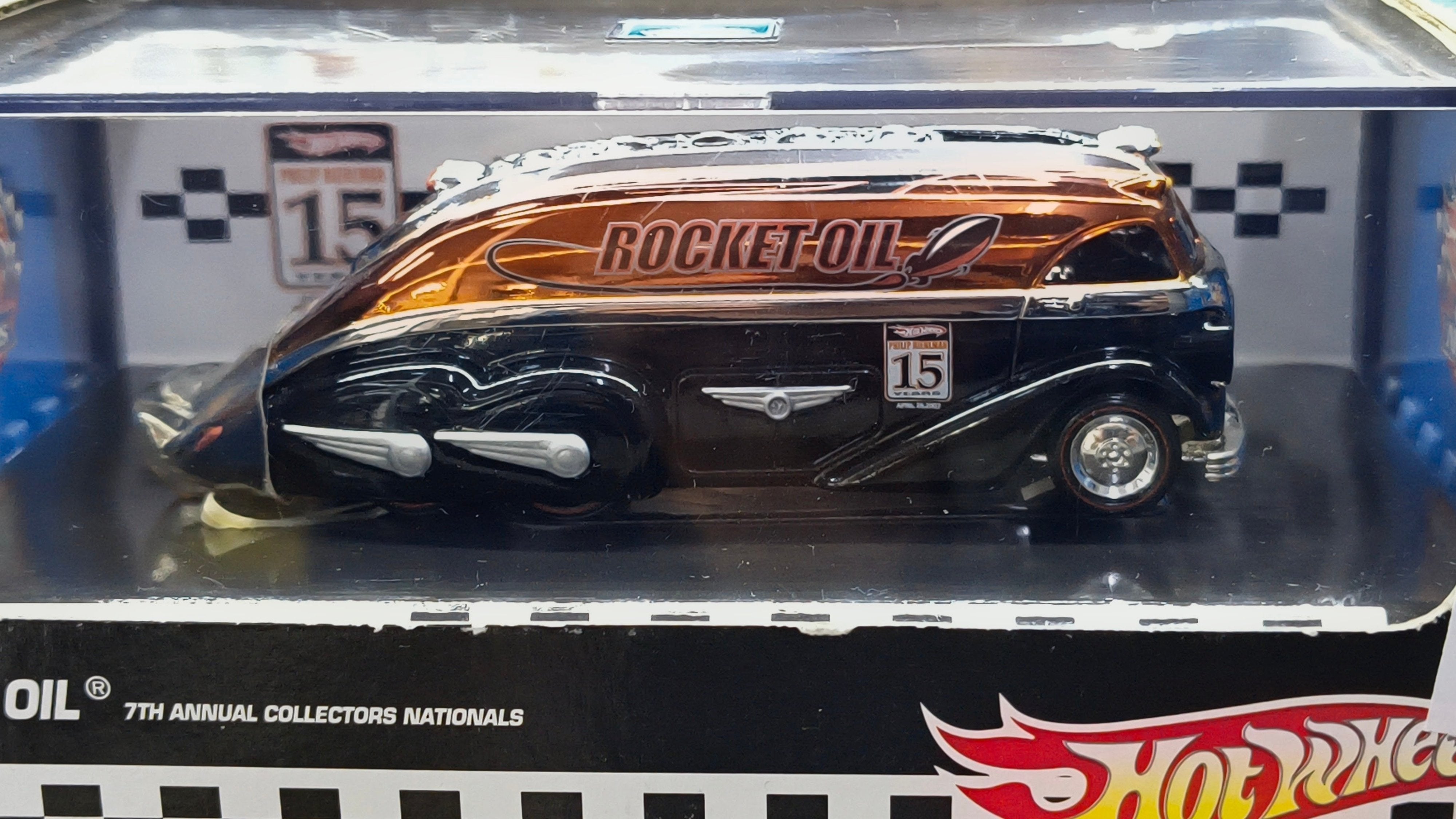 Hot Wheels Rocket Oil Collectors Nationals 2007 1:64 Dinner Car - Chido Toys