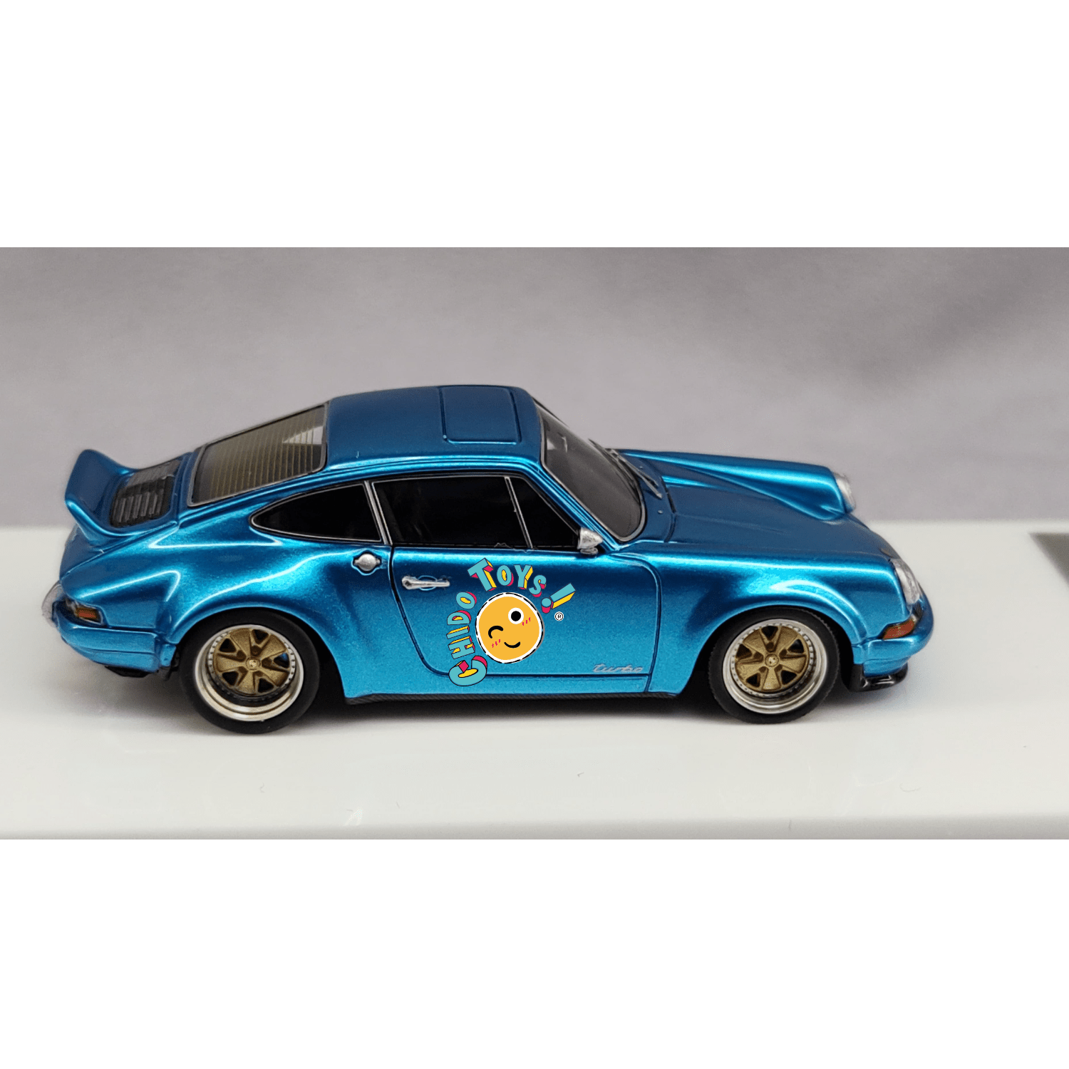 Kaege Retro Turbo Electroplated light blue – MY64 1:64 - Chido Toys