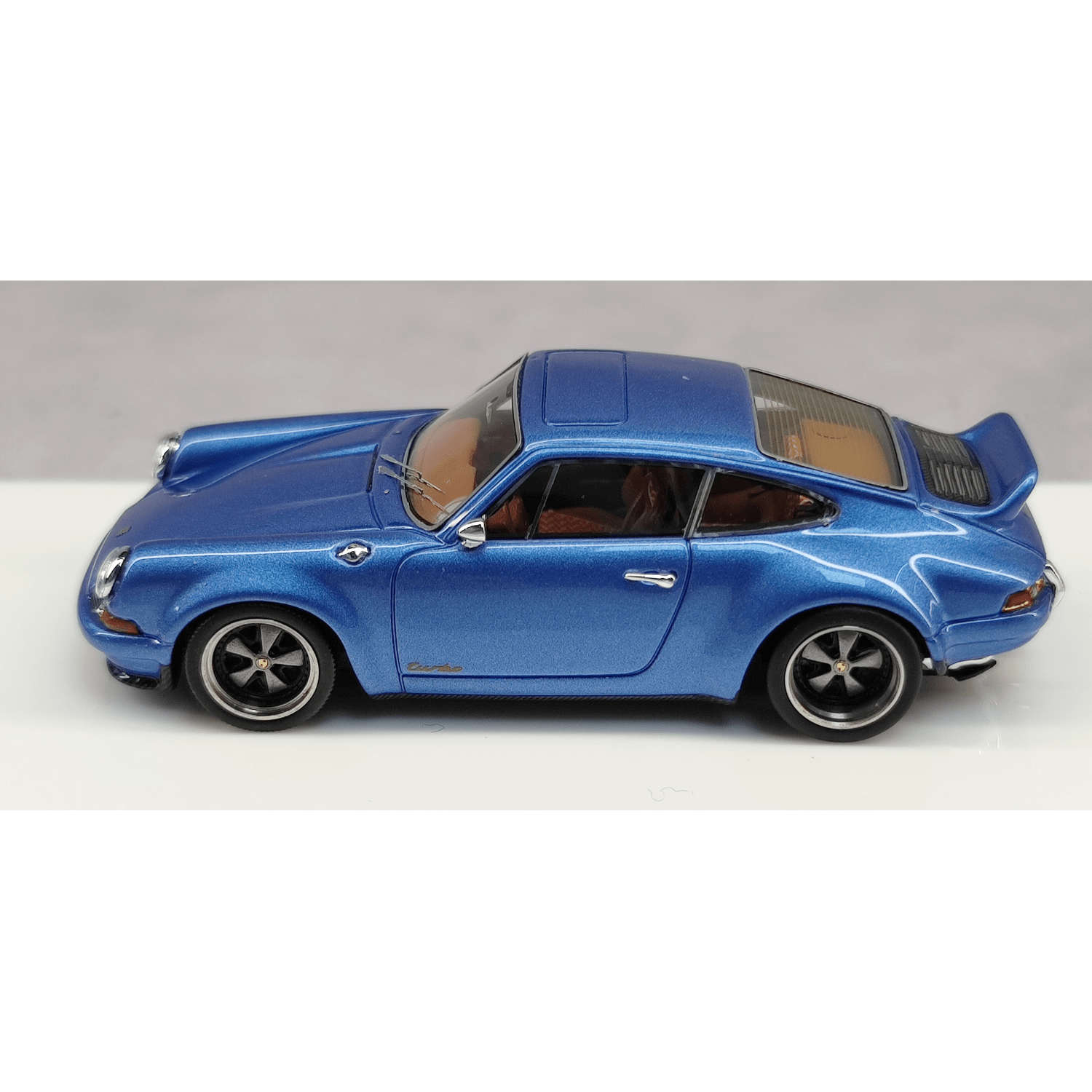 Kaege Retro Turbo Kaege Retro Turbo Gemini Blue Metallic – MY64 1:64 - Chido Toys