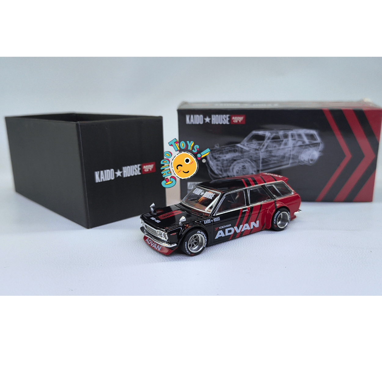 Kaido House 033, Datsun 510 Wagon Advan 1:64 cofre funcional - Chido Toys