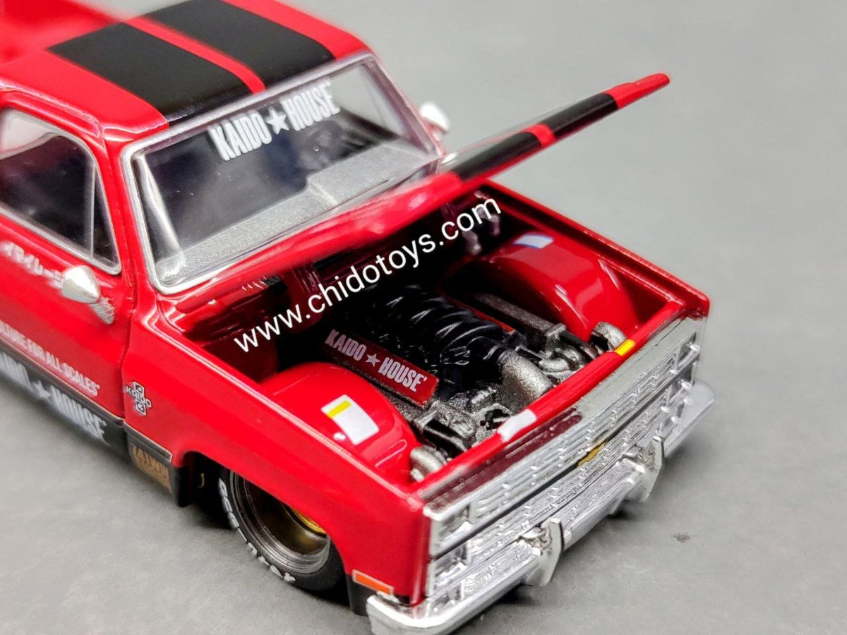 Kaido House #066 x Mini GT Chevrolet Silverado Kaido V1 1983 1:64 Roja - Chido Toys