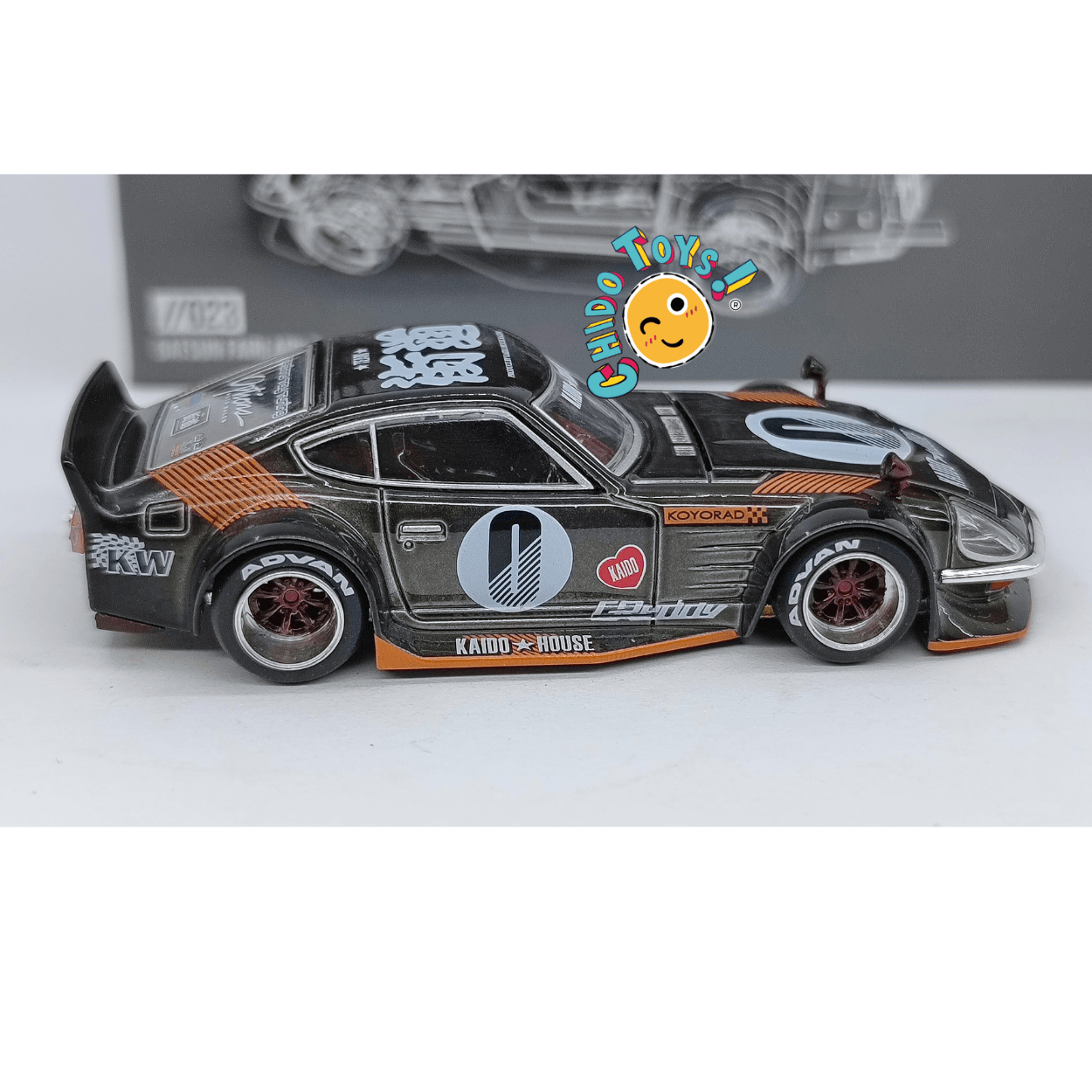 Kaido House × Mini GT Datsun Fairlady Z 023 — CHASE 1:64 (color especial) - Chido Toys