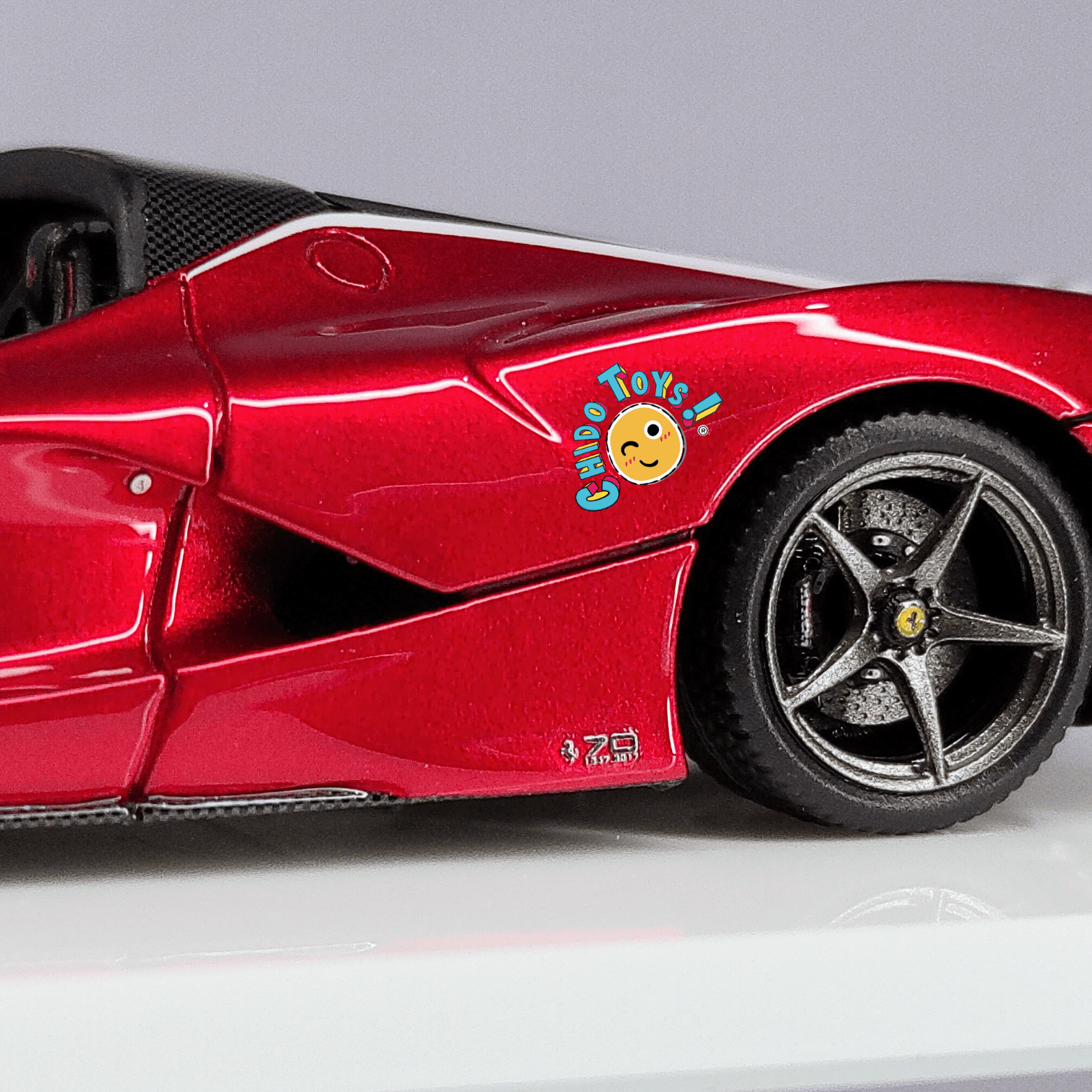 🏁 LaFerrari Aperta Edición Limitada 1/64 – FuelMe x TOC - Chido Toys