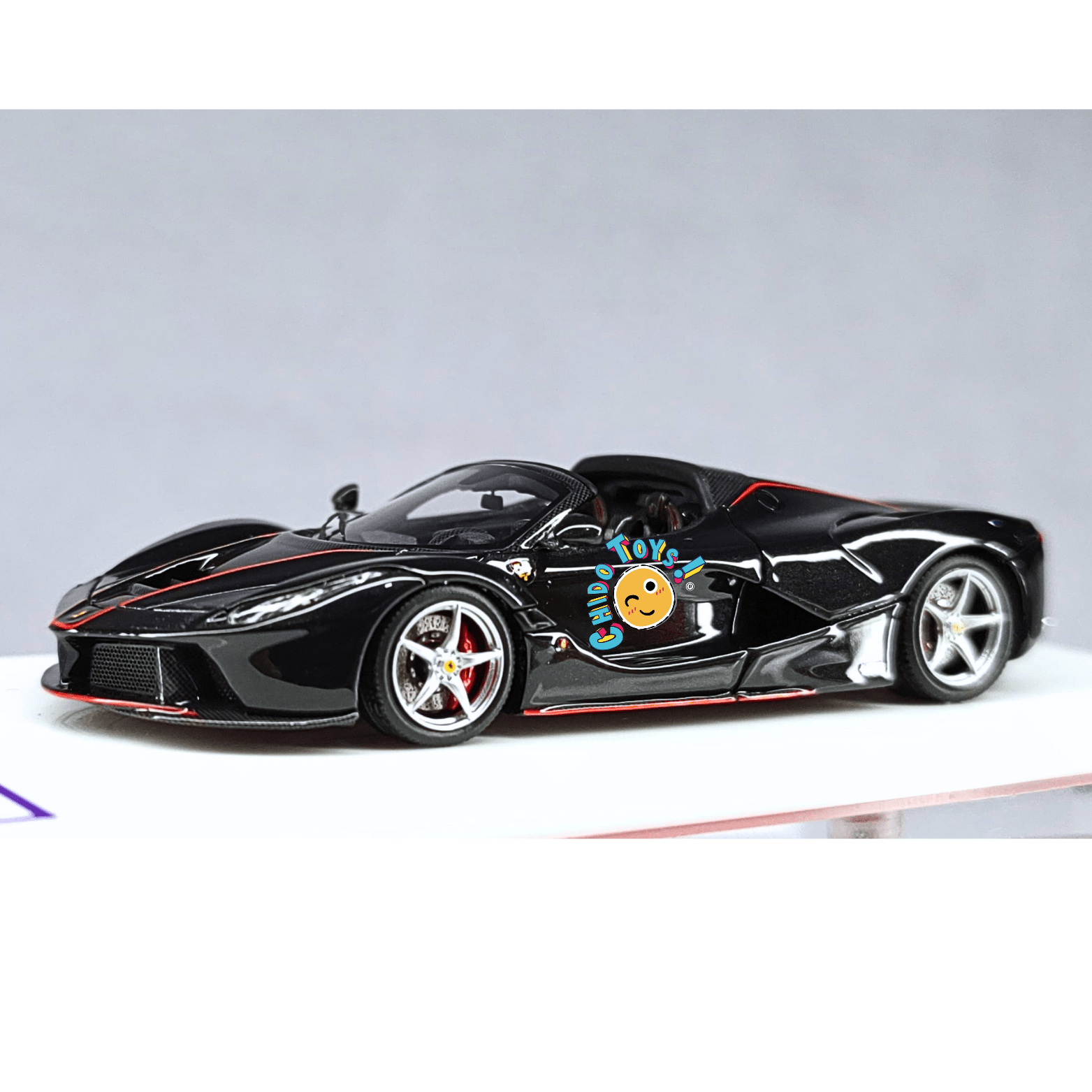 LaFerrari Escala 1/64 – TOC x FuelMe - Chido Toys