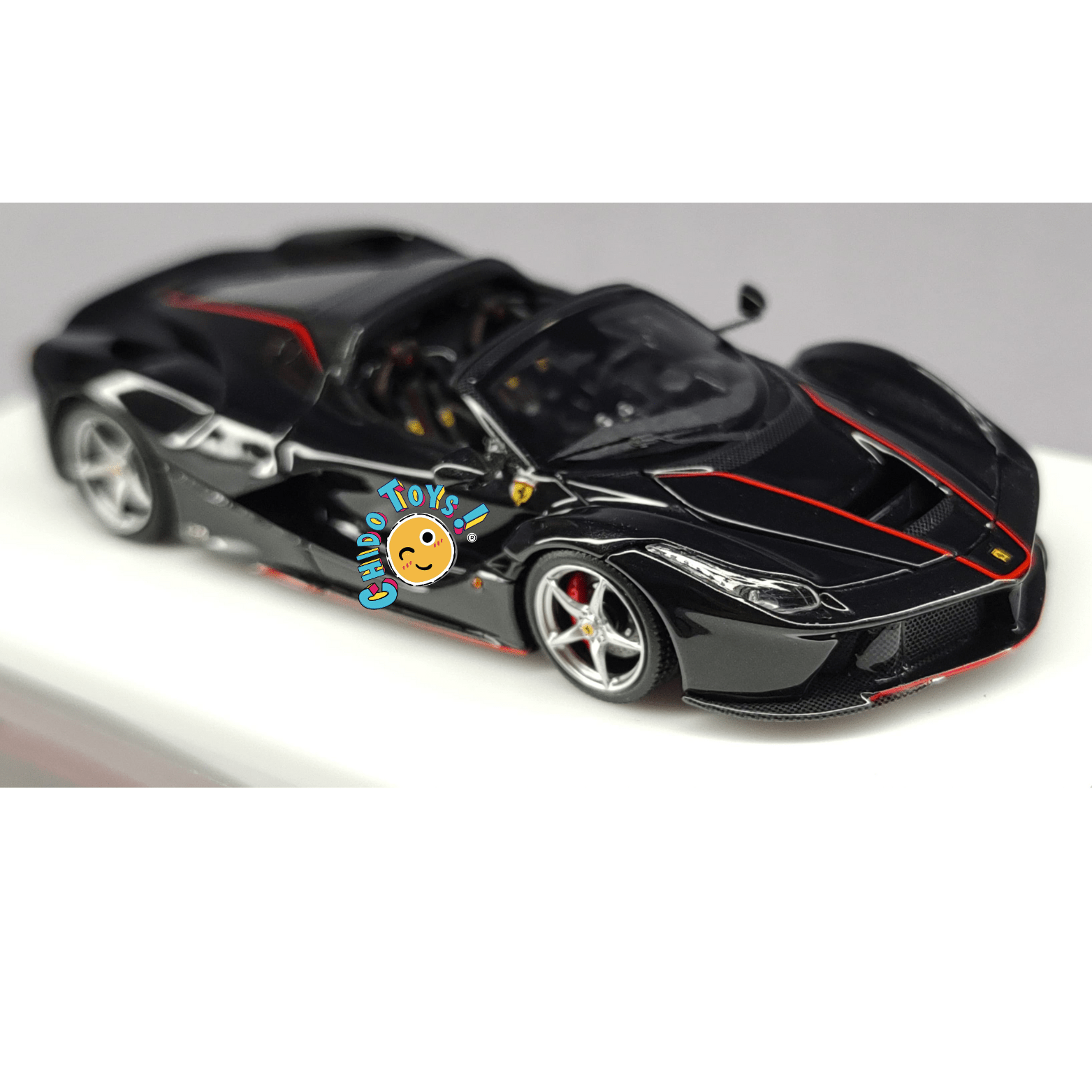 LaFerrari Escala 1/64 – TOC x FuelMe - Chido Toys