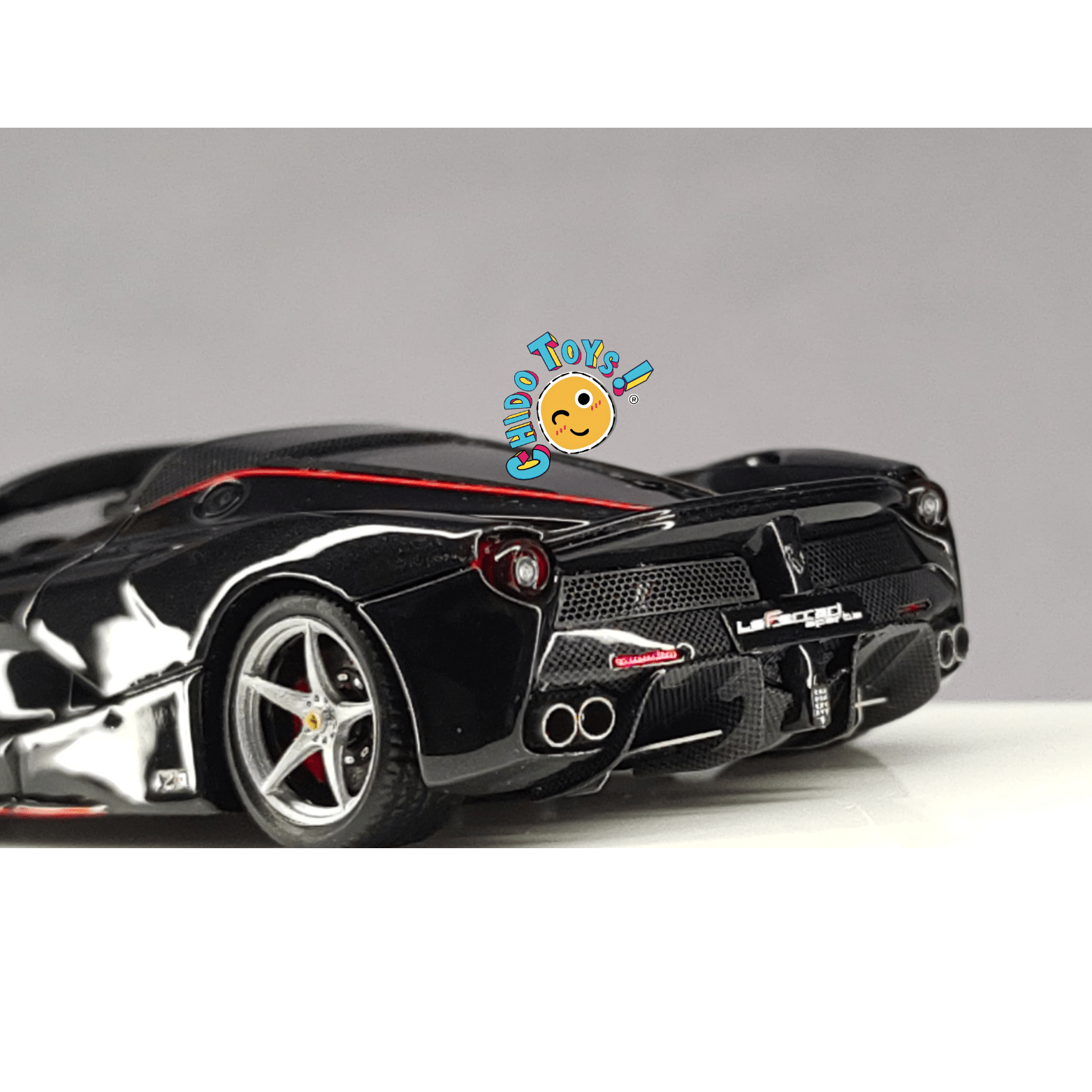 LaFerrari Escala 1/64 – TOC x FuelMe - Chido Toys