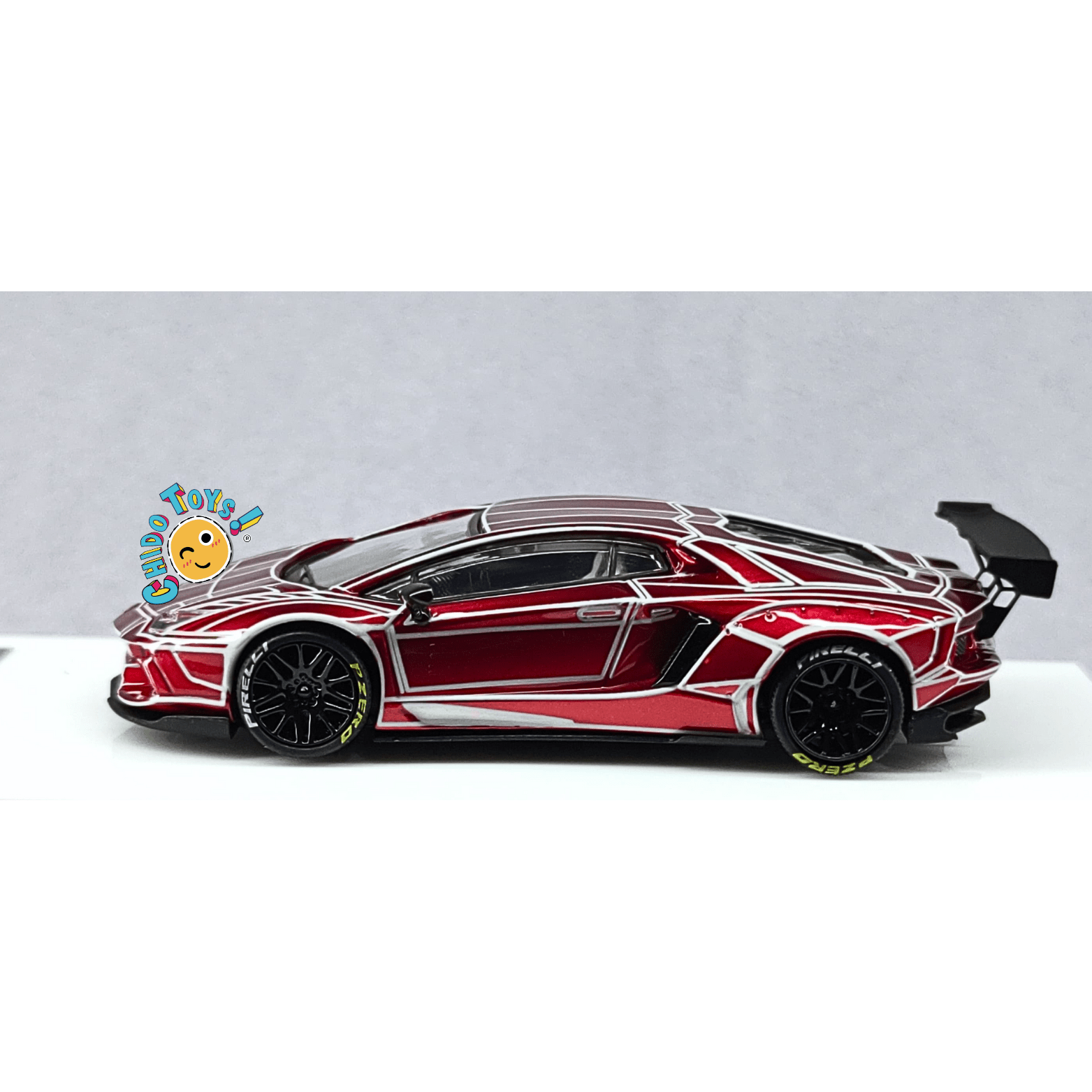 Lamborghini 1:64 King Model – Die - Cast con Rines Intercambiables, Llantas de Goma y Paño de Limpieza - Chido Toys