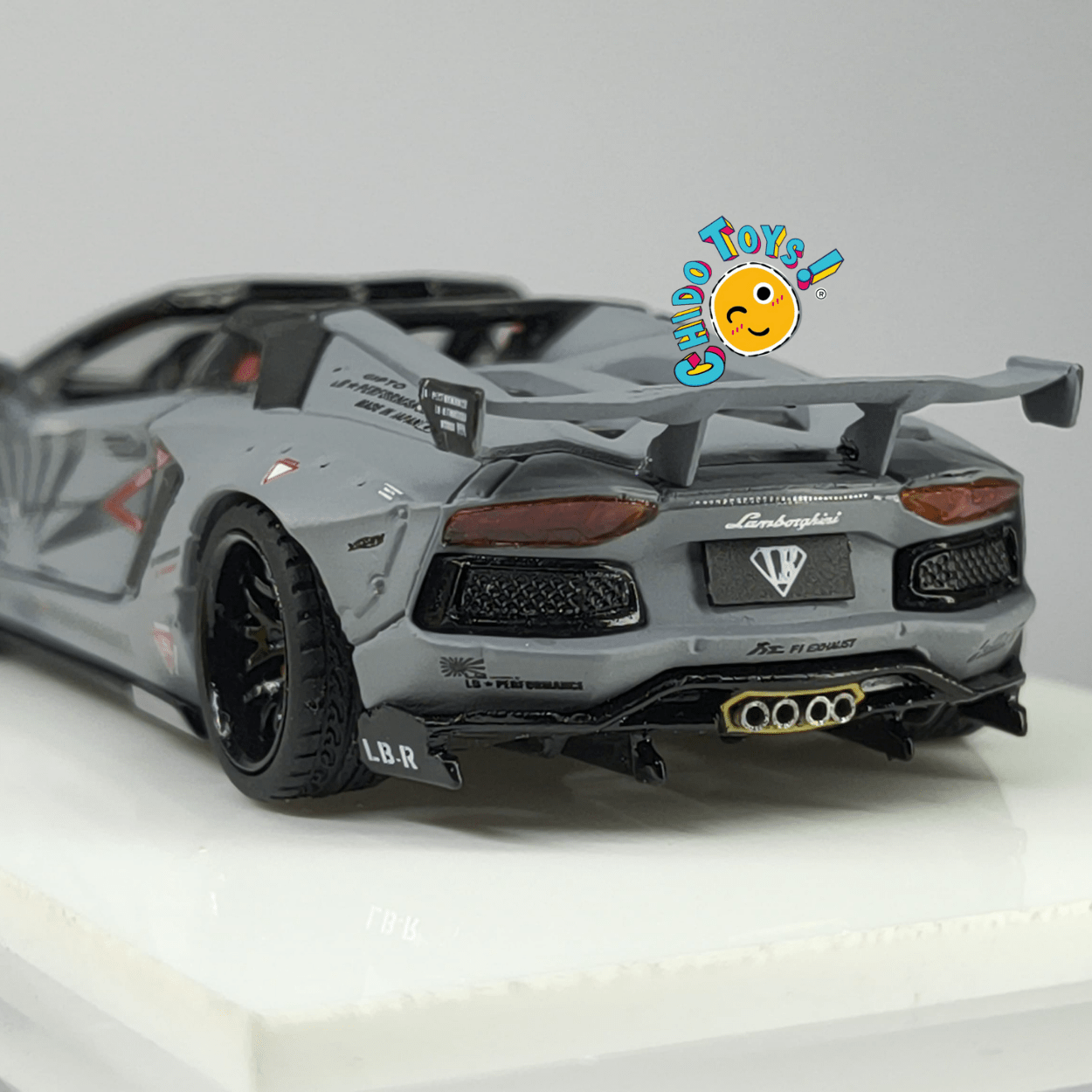 Lamborghini Aventador LP700 - 4 LB★Works Combat Gray Mate 1:64 TPC - Chido Toys