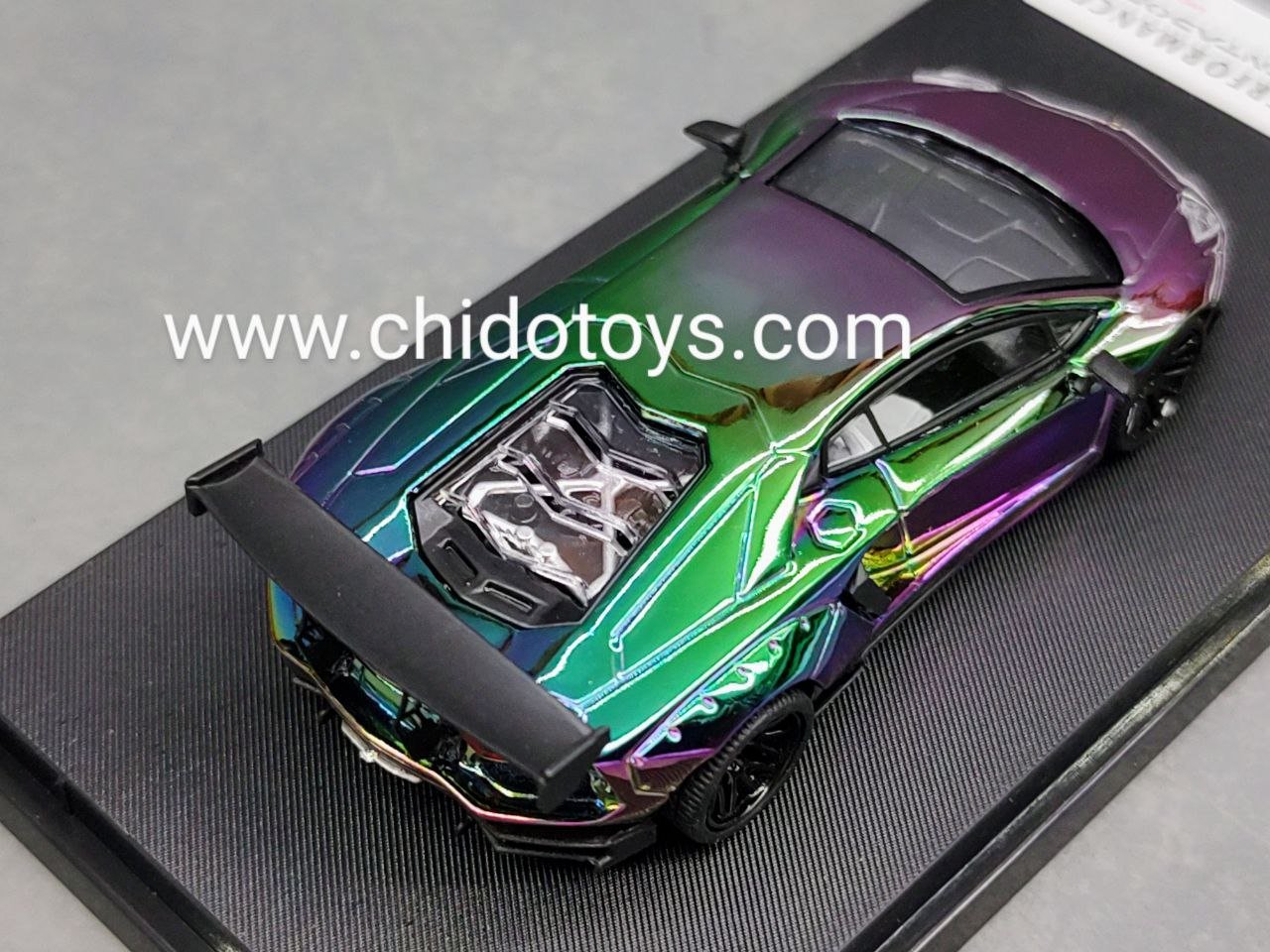 Lamborghini LB700 Purple – TPC Liberty Walk 1:64 (Edición Limitada a 399 Piezas) - Chido Toys