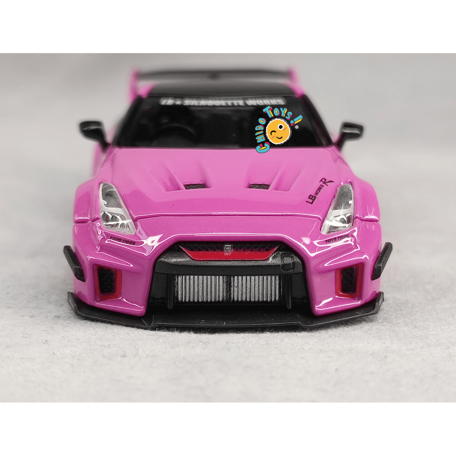 LB - Silhouette Works GT Nissan 35GT - RR – CM Model 1:64 - Chido Toys