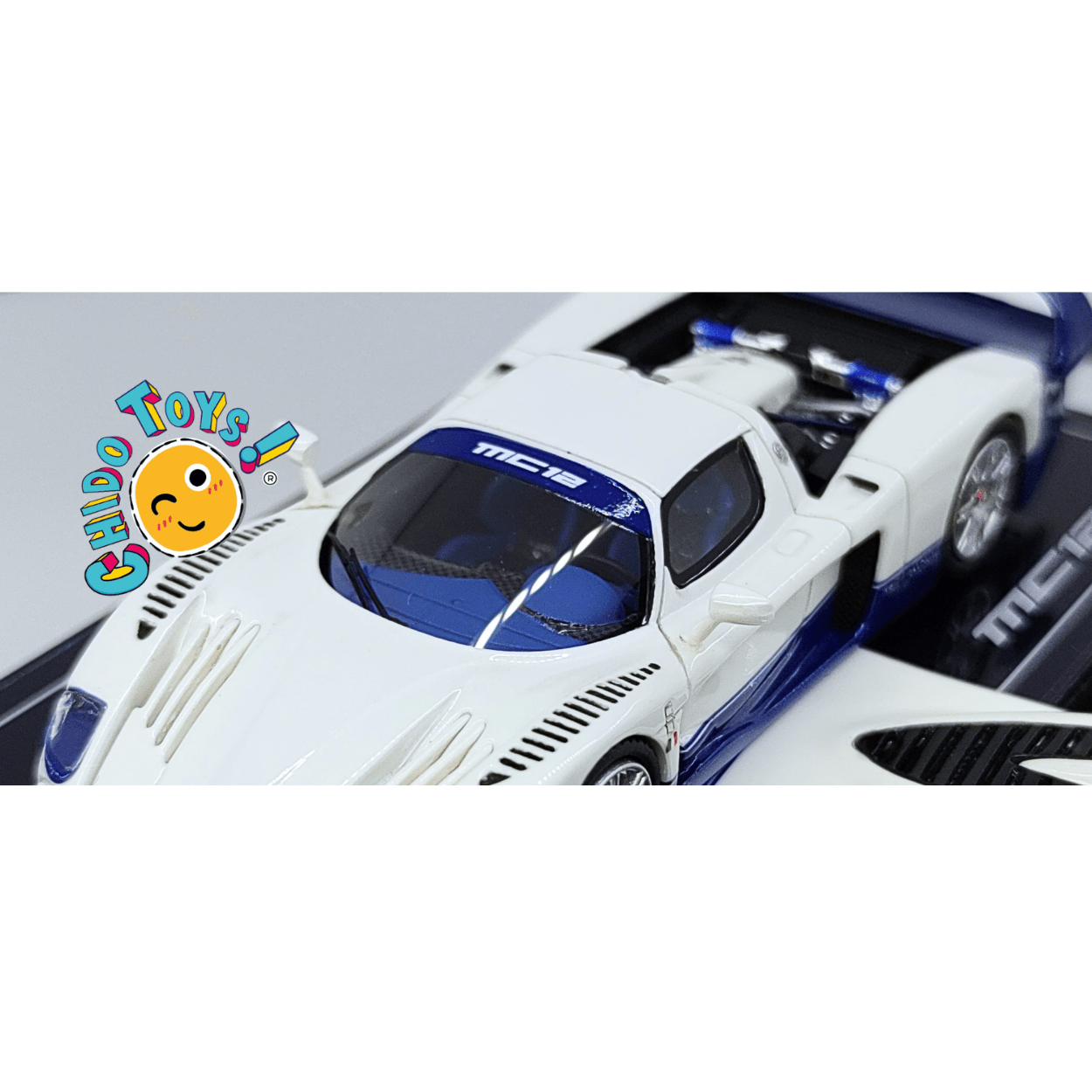 Maserati MC12 - YM Model 1:64 | Edición Limitada de Resina Premium - Chido Toys