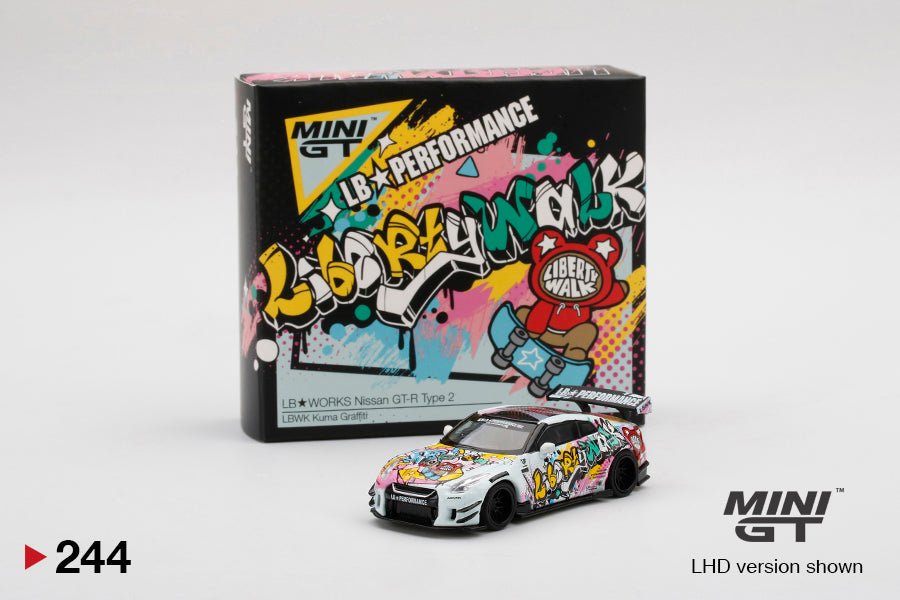 Mini GT 244 LBWK Nissan GT - R Type 2 1:64 Kuma Graffiti - Chido Toys