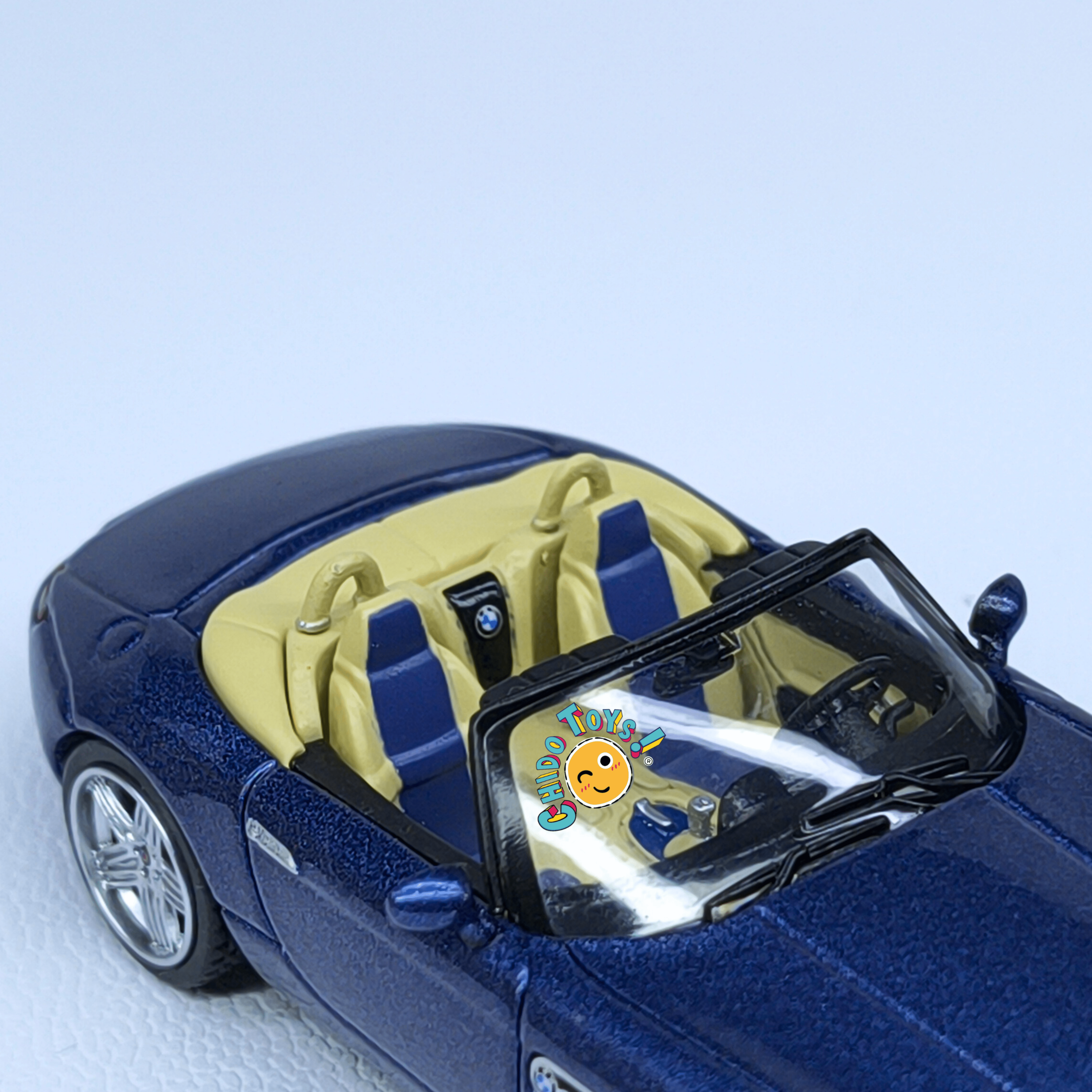 Mini GT BMW Z8 Alpina 1:64 Alpine Blue convertible - Chido Toys
