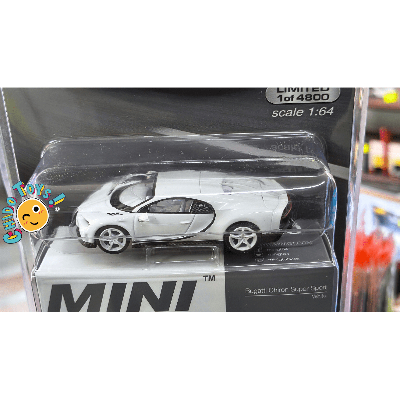 Mini GT Bugatti Chiron Super Sport 1:64 CHASE rines blancos - Chido Toys