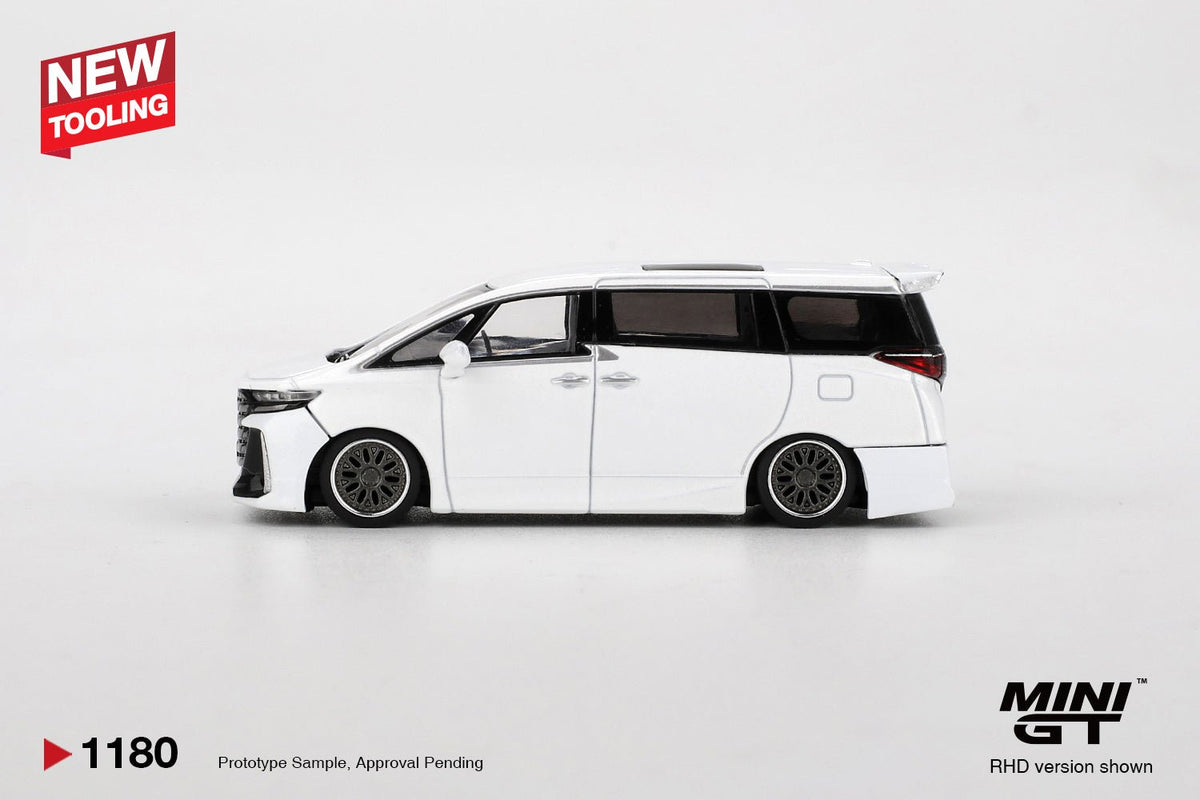 Mini GT Toyota Vellfire 40 KUHL 1:64 Blanco – Estilo VIP Japonés - Chido Toys
