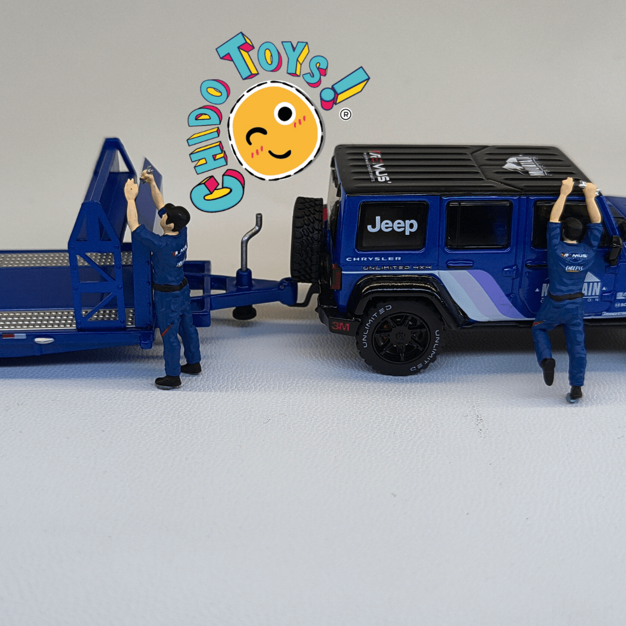 Mini Station set Jeep + Subaru STI 1:64 con remolque y capelo - Chido Toys
