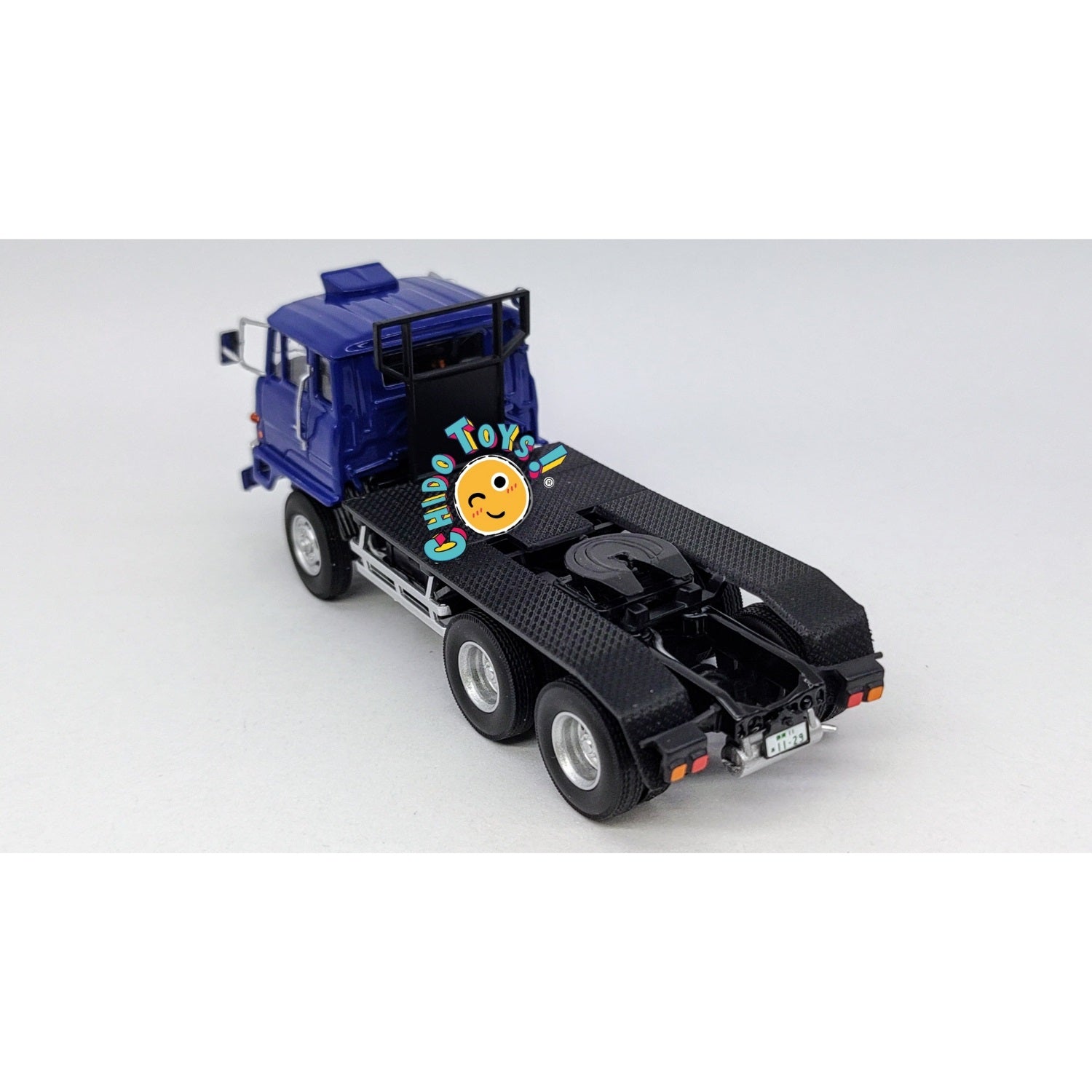 Mitsubishi Fuso FV Tráiler Transporter Nodriza Marca DD Models - Chido Toys