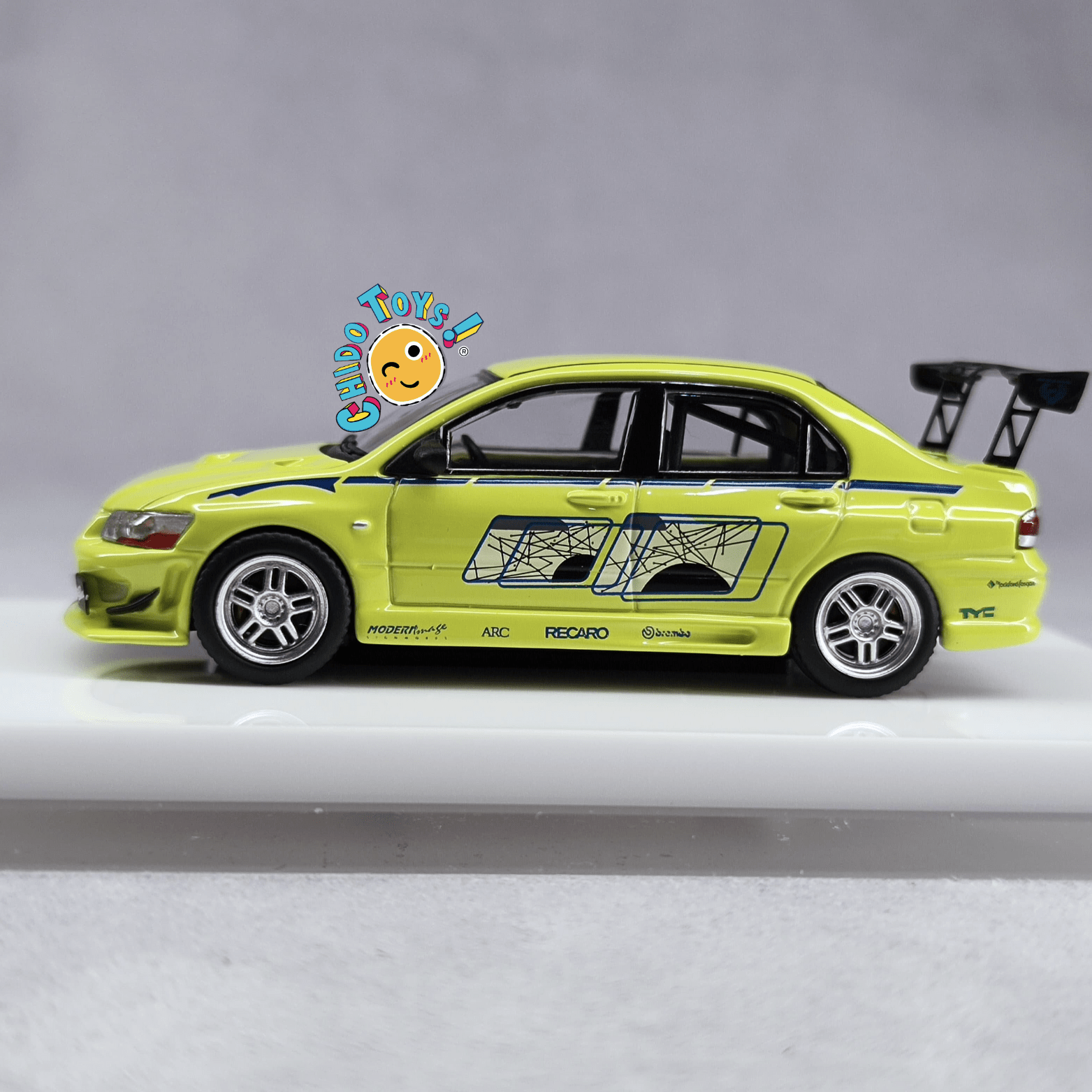 Mitsubishi Lancer Evolution VII | Fast & Speed 1:64 con figura - Chido Toys