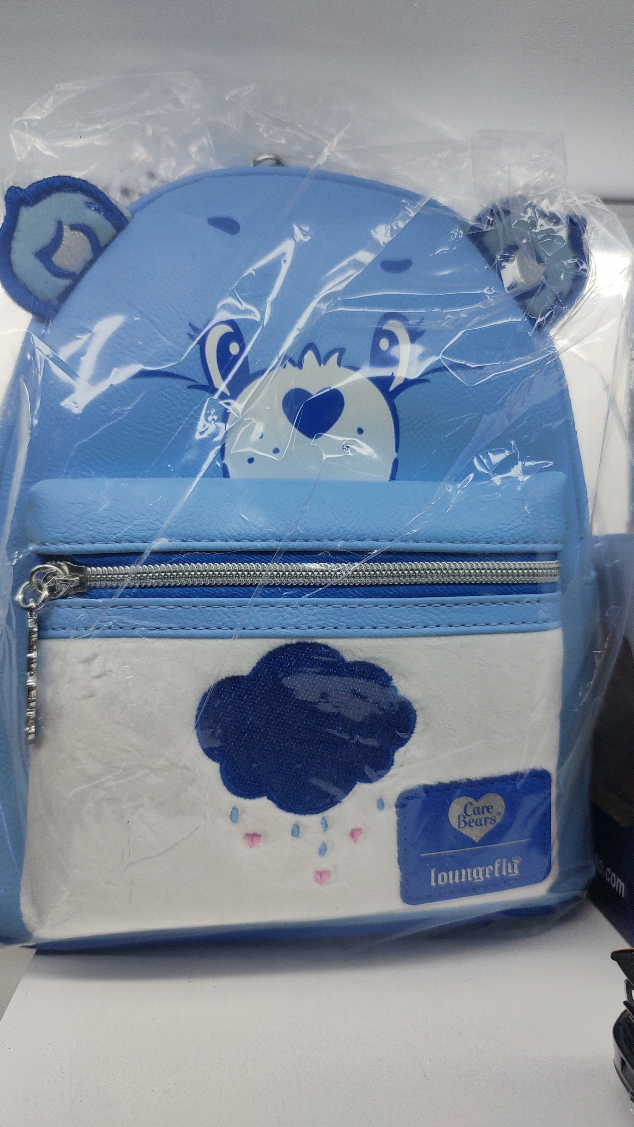 Mochila marca Loungefly, Ositos Cariñositos - Chido Toys