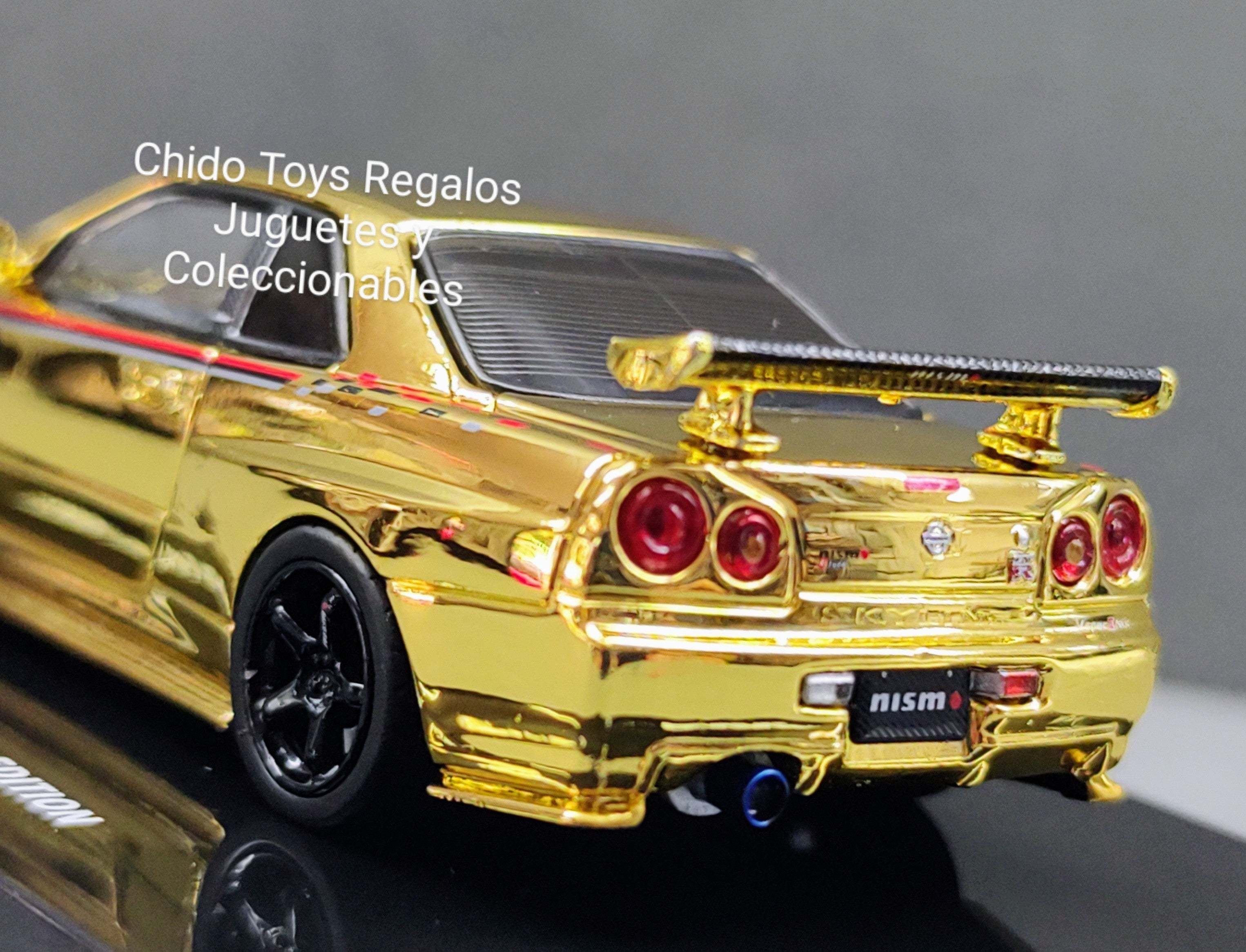 Nissan GT - R (R34) Gold/Silver Mirror Finish – Inno 1:64 (China Hobby Expo 2023) - Chido Toys