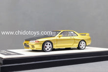 Cargar imagen en el visor de la galería, Auto a escala marca Time Micro Modelo Nissan GTR R32 Gold
