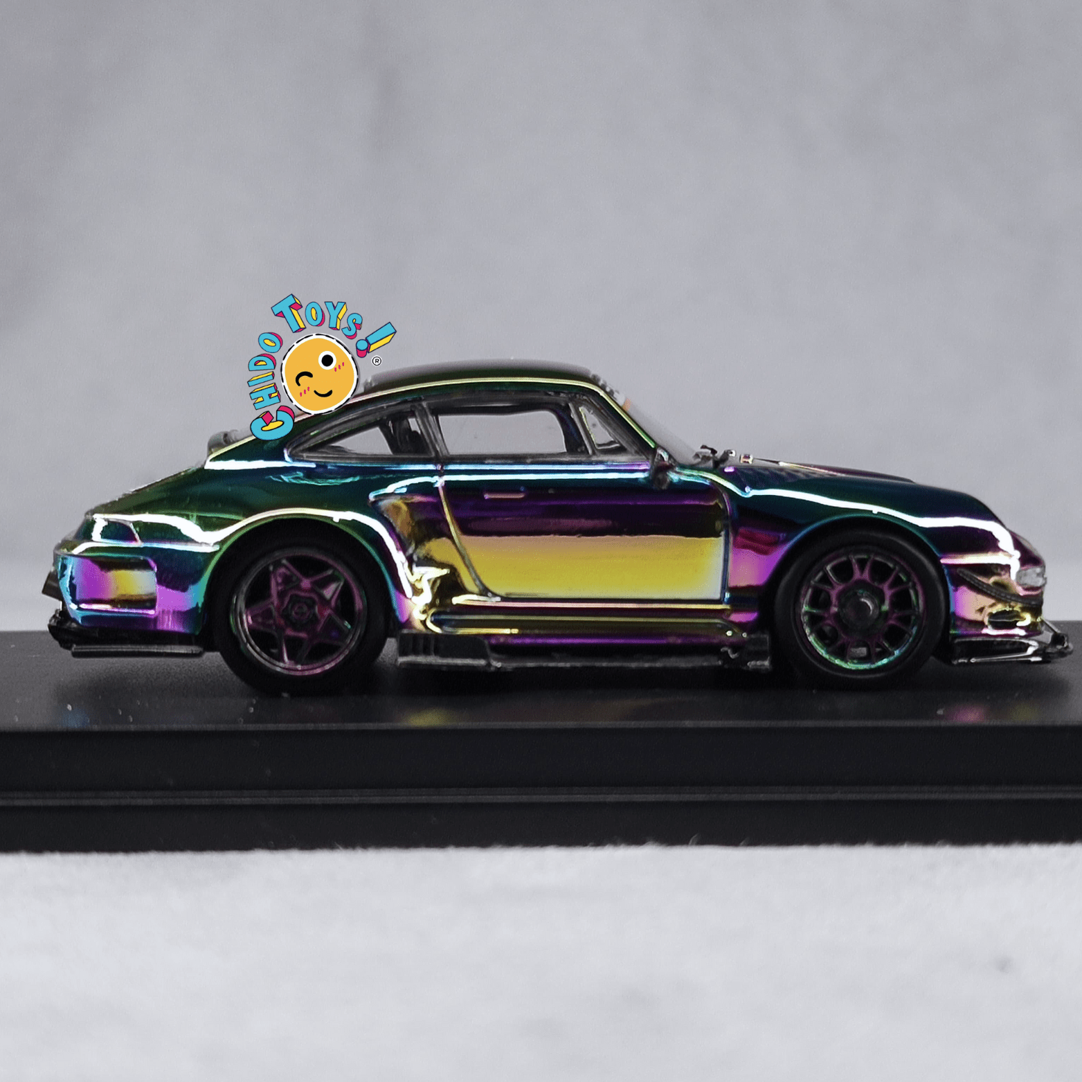 🏁 Porsche 993 RWB Chrome Ductail – DCM 1:64 - Chido Toys