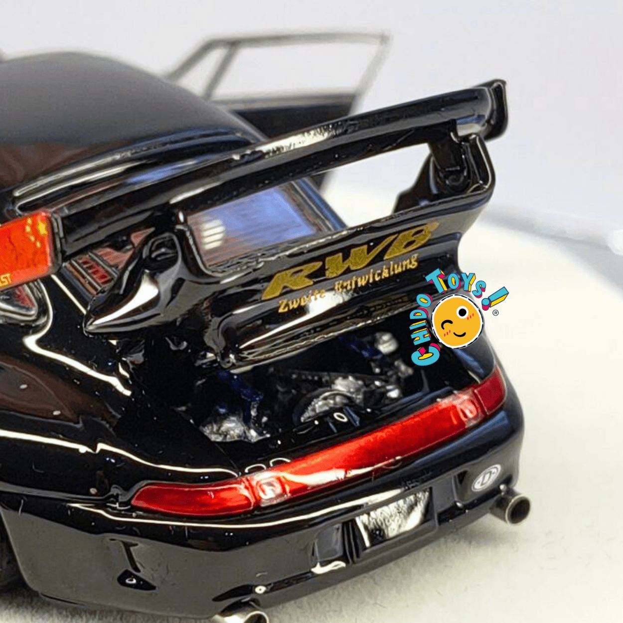 Porsche RWB 993 “Sopranos” Negro – Exclusivo HEC 2025 1:64 PGM - Chido Toys