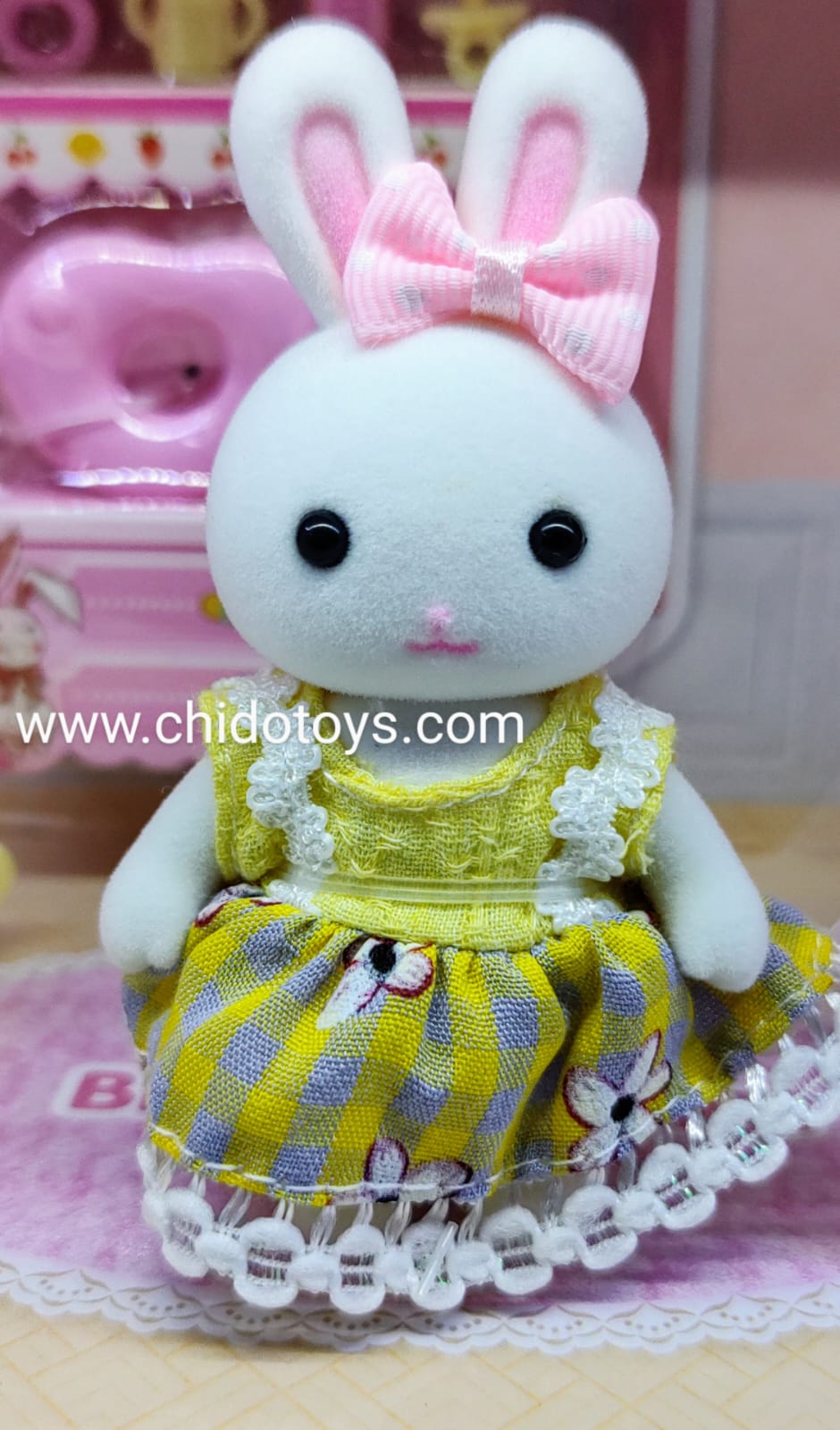 SET CONEJITA CON ACCESORIOS (RECÁMARA) - Chido Toys