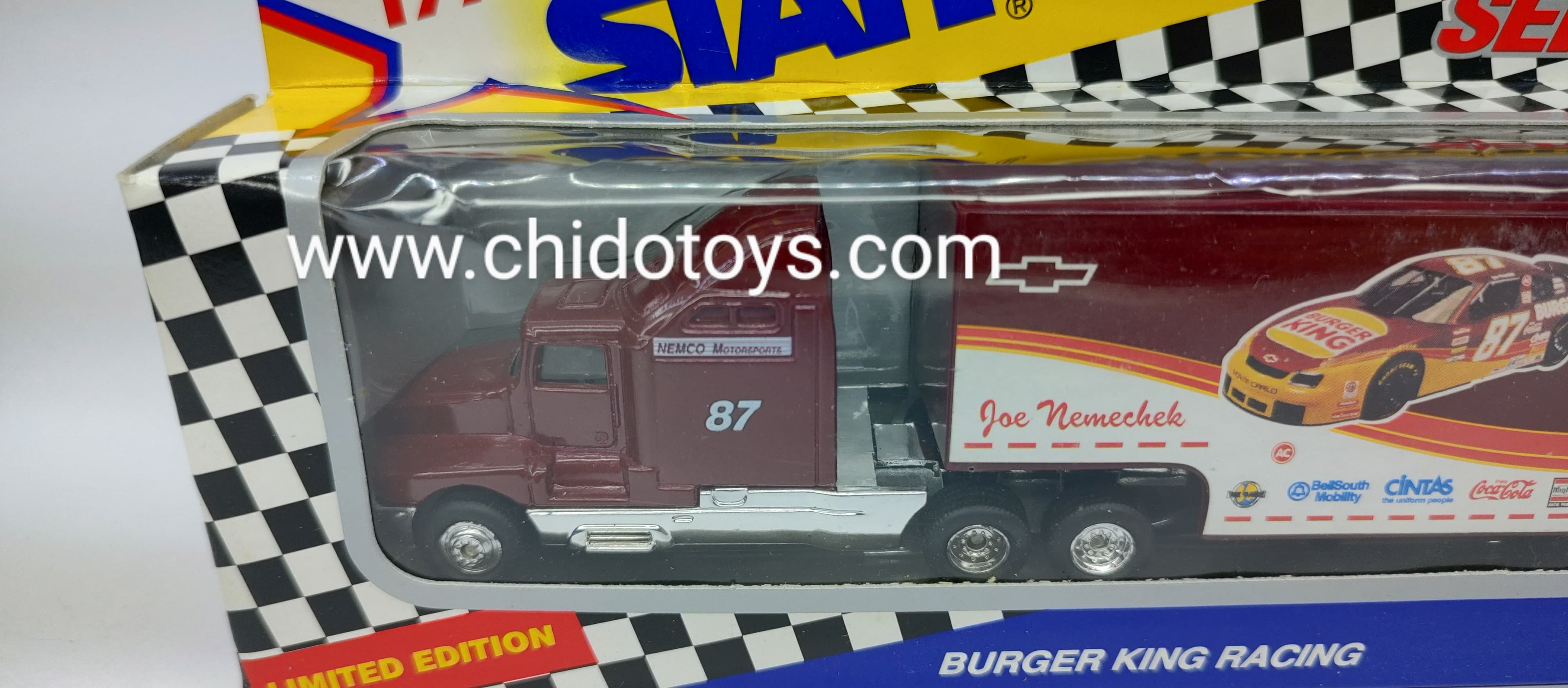 Trailer a escala marca Matchbox, Modelo Transporters Joe Nemechek Burger King - Chido Toys