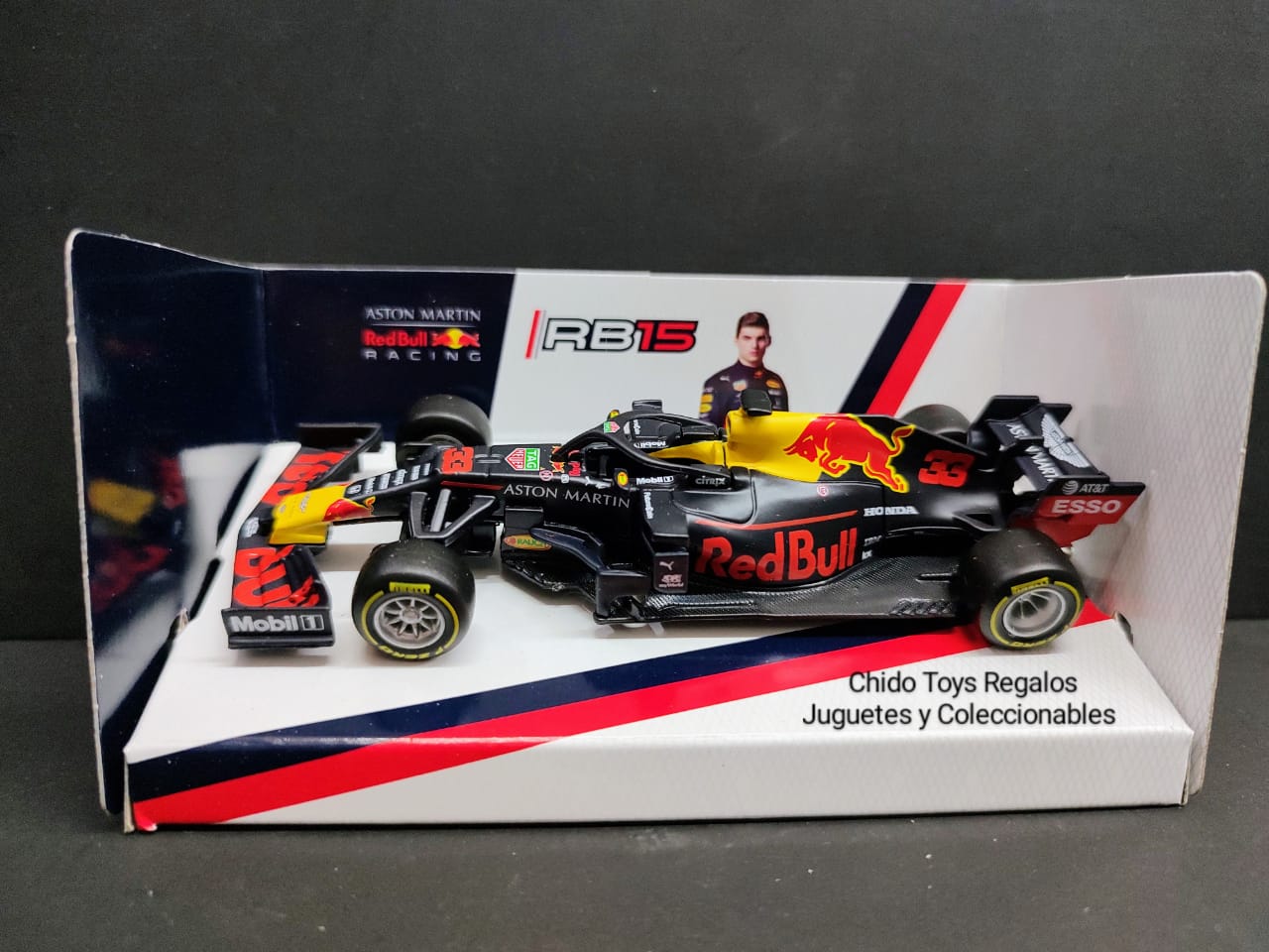 Auto a escala marca bburago, modelo F1 RB15 del año 2020, 33 - Chido Toys