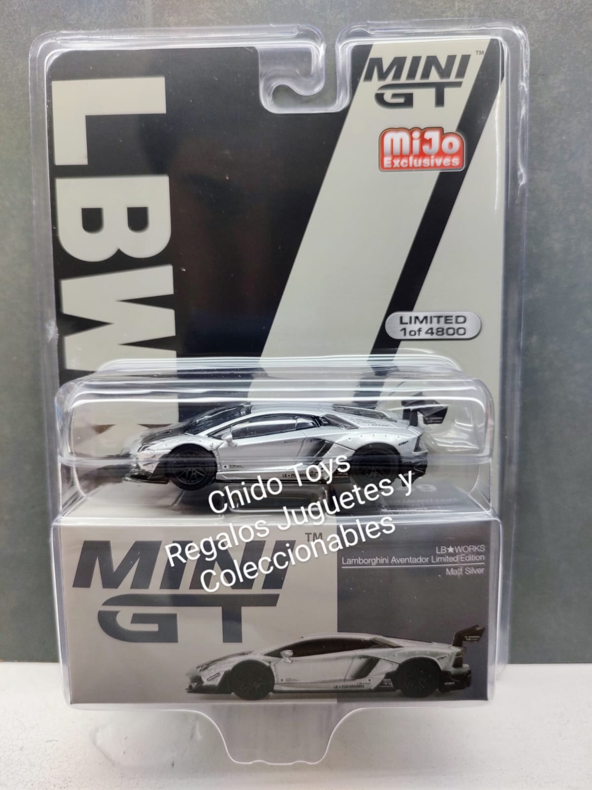 Lamborghini Aventador Matt Silver 1:64 – Edición Limitada de 4,800 Piezas (Mini GT) - Chido Toys