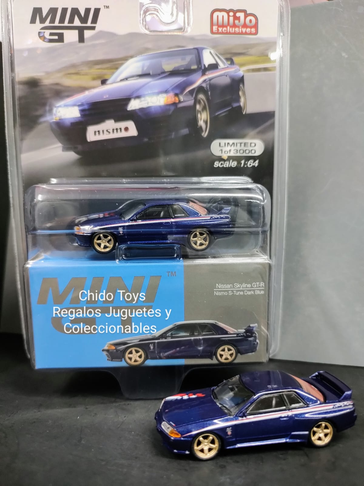 Nissan Skyline GT - R Nismo S - Tune Azul Oscuro – Mini GT 1:64 - Chido Toys
