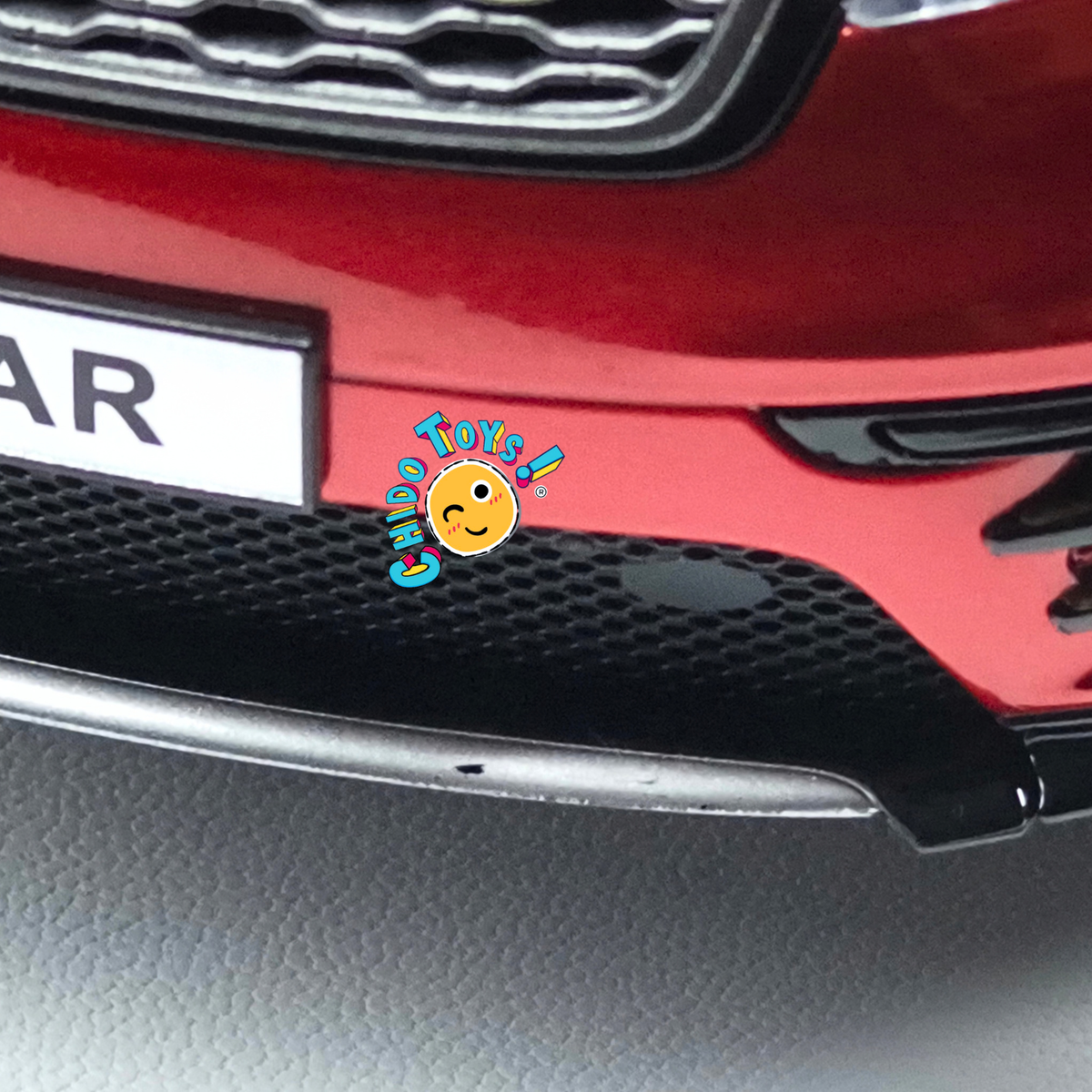 Range Rover Velar First Edition LCD Models 1:18 rojo metálico con apertura total