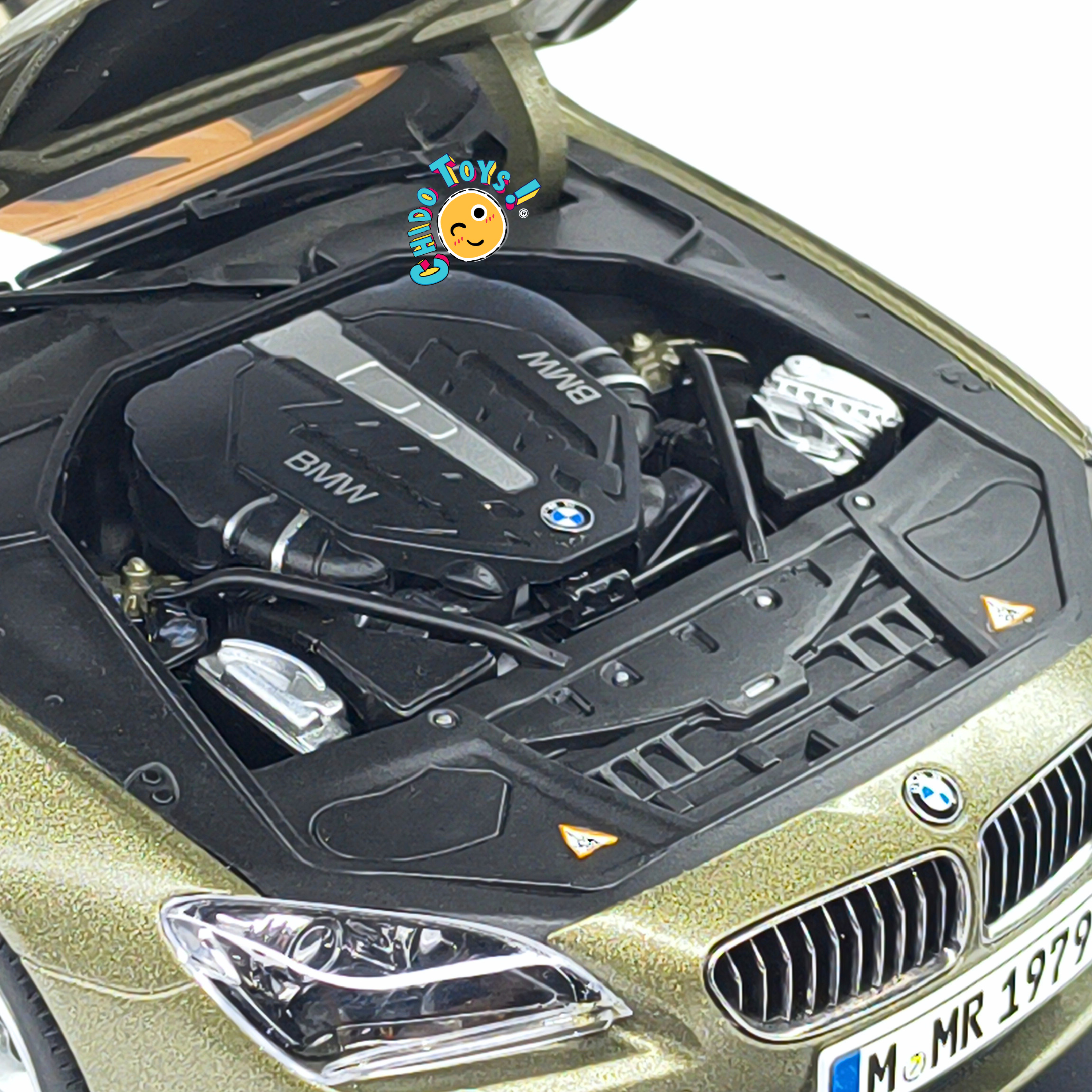 BMW 650i Gran Coupé F06 Dealer Edition 1:18 Frozen Bronze con apertura total