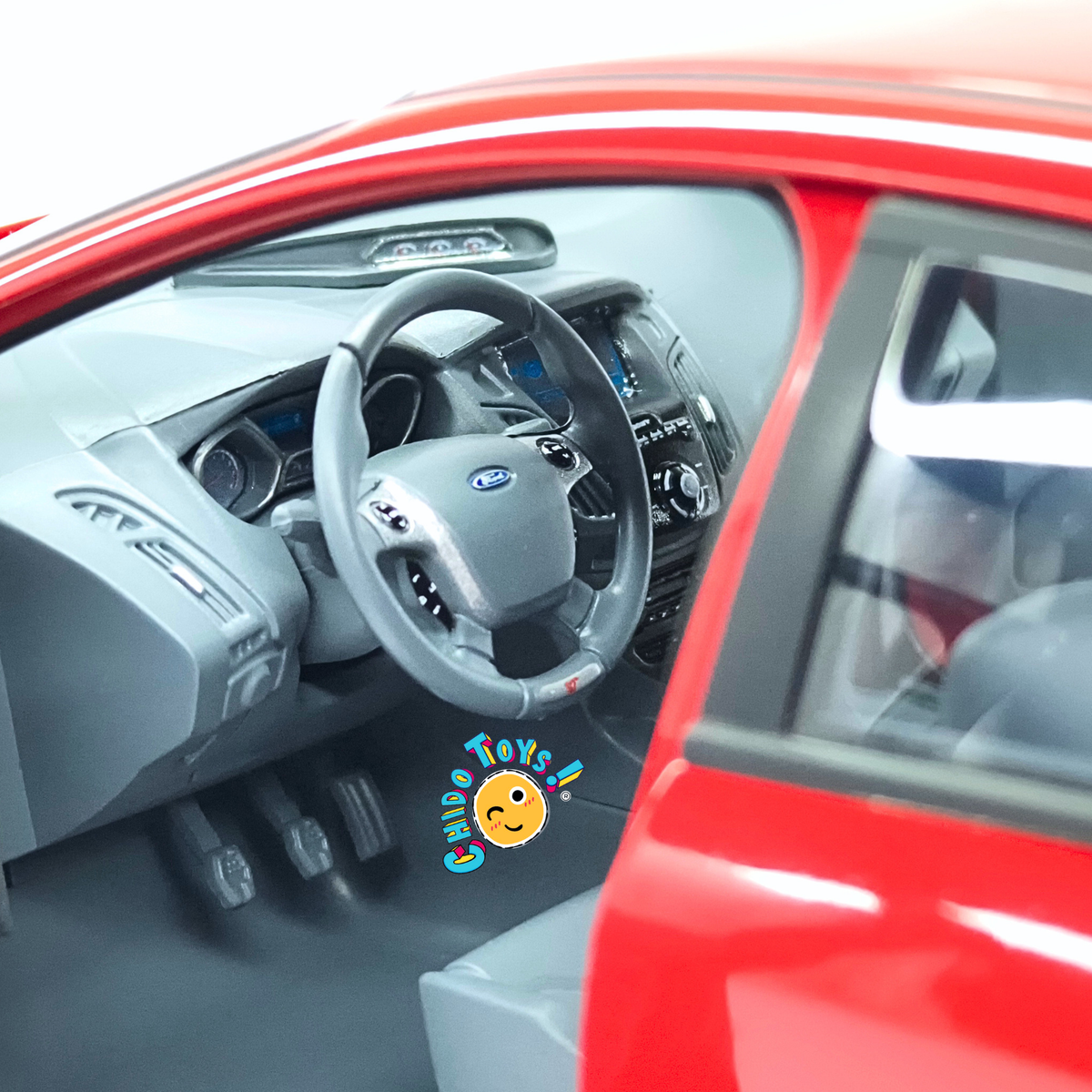 Ford Focus ST 2011 Minichamps 1:18 Race Red edición limitada 504 piezas