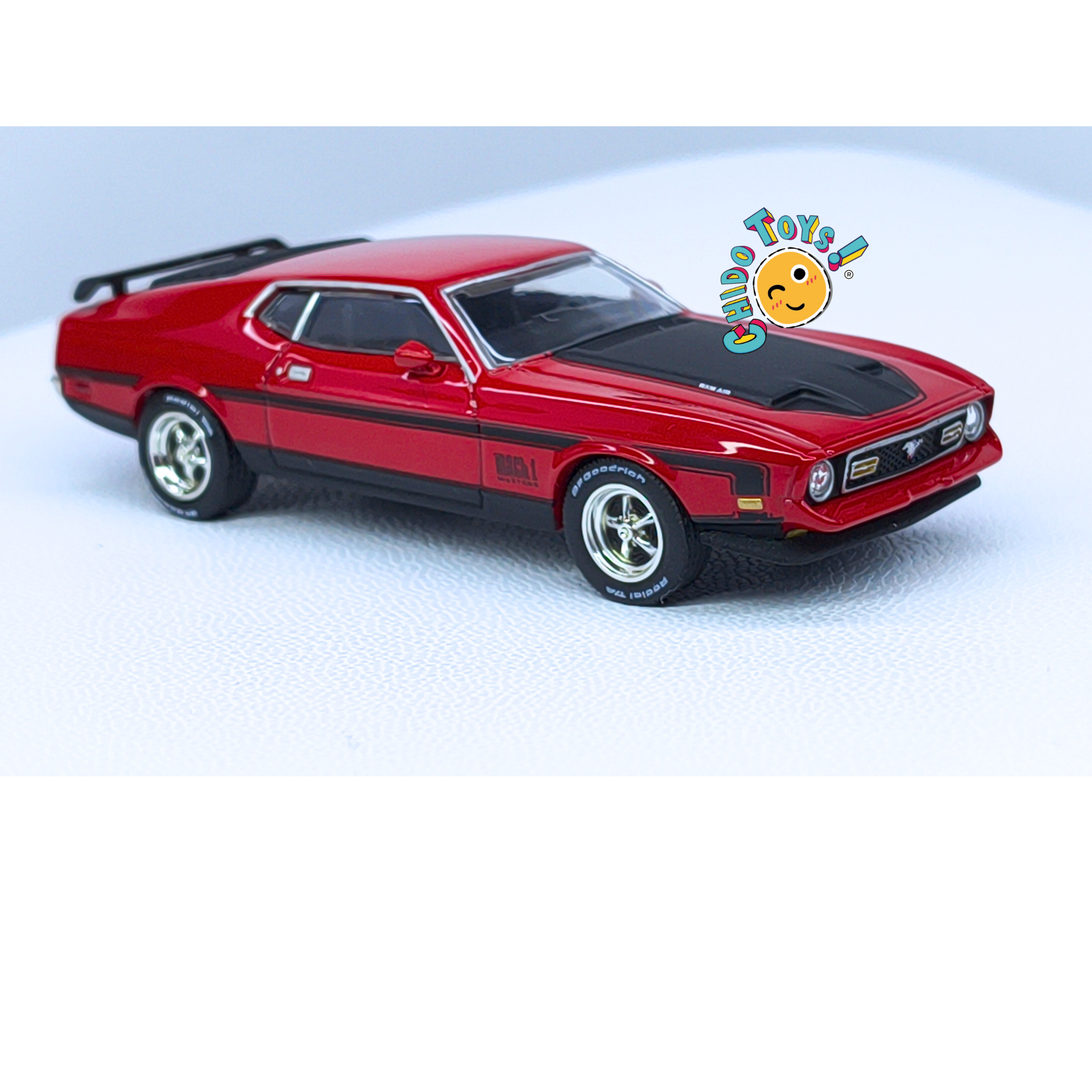 Mini GT Ford Mustang Mach 1 1971 1:64 rojo clásico
