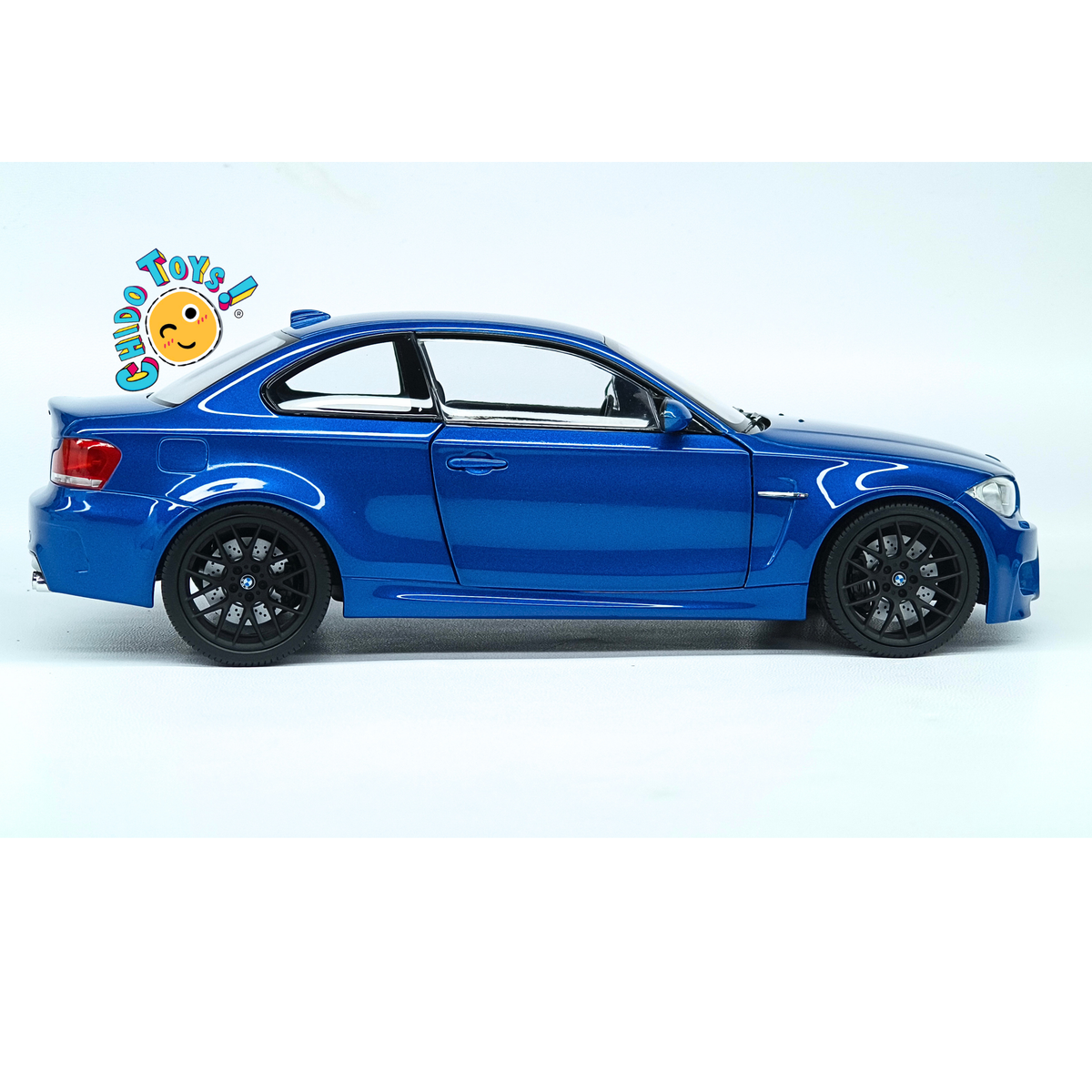 BMW 1M Coupé E82 2011 Minichamps 1:18 Blue Metallic edición limitada 504 piezas