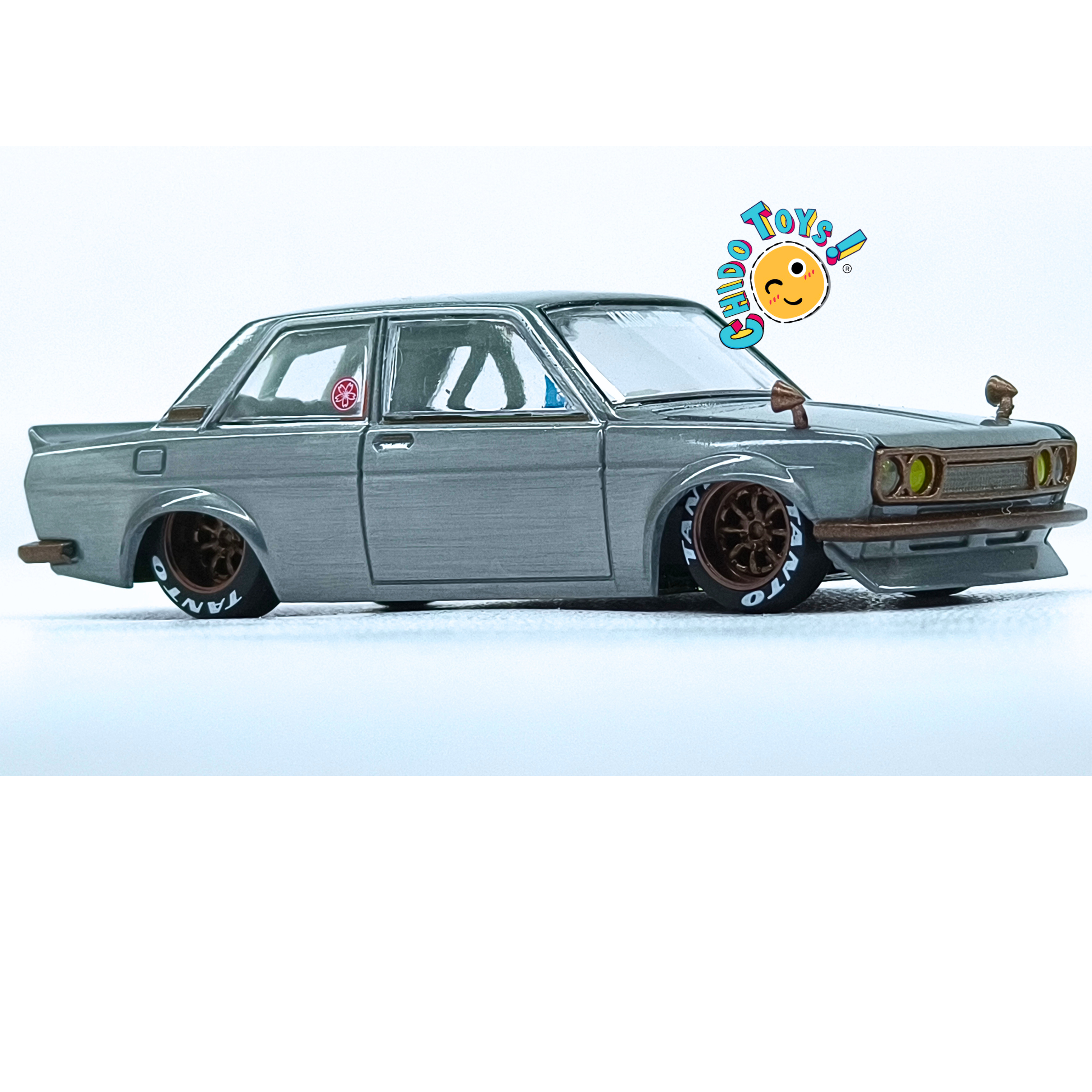 Kaido House Mini GT #041, Datsun 510 Street Daniel Wu CHASE 1:64