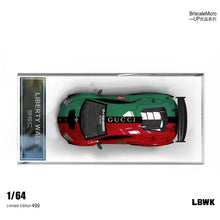 Cargar imagen en el visor de la galería, Auto a escala marca BSC modelo LBWK Aventador LP700 Gucci rojo/verde

