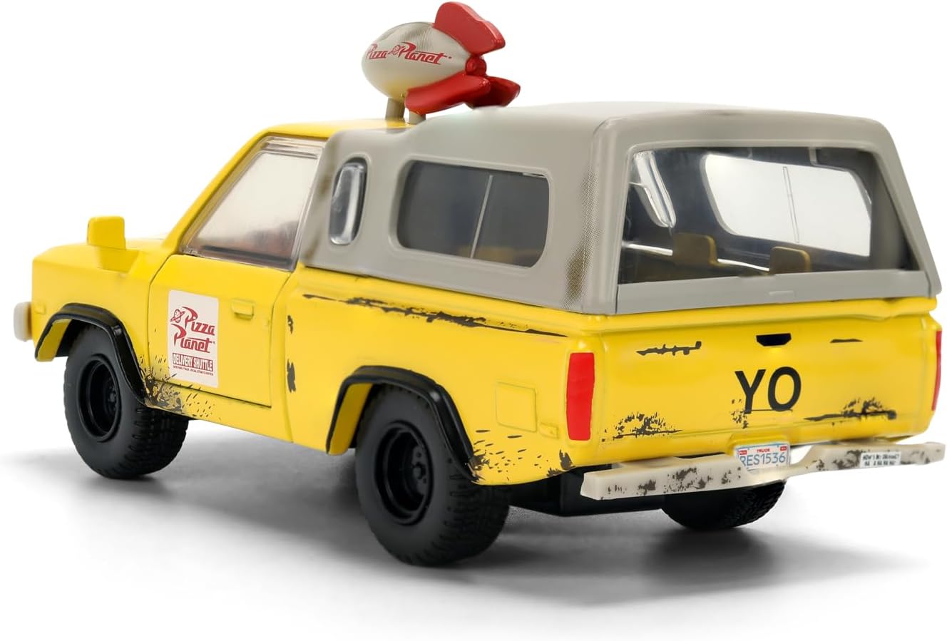 Jada Toys Pizza Planet Truck 1:32 amarilla con apertura de puertas