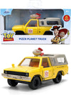 Jada Toys Pizza Planet Truck 1:32 amarilla de Toy Story, con cuerpo diecast, llantas de goma, camper y puertas funcionales.