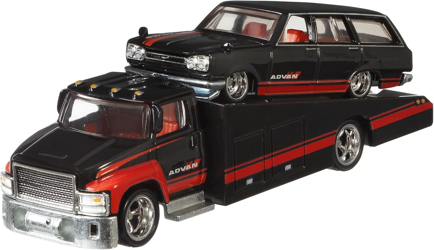 Hot Wheels Team Transport #1 '69 Nissan Skyline Van Carry On 1:64