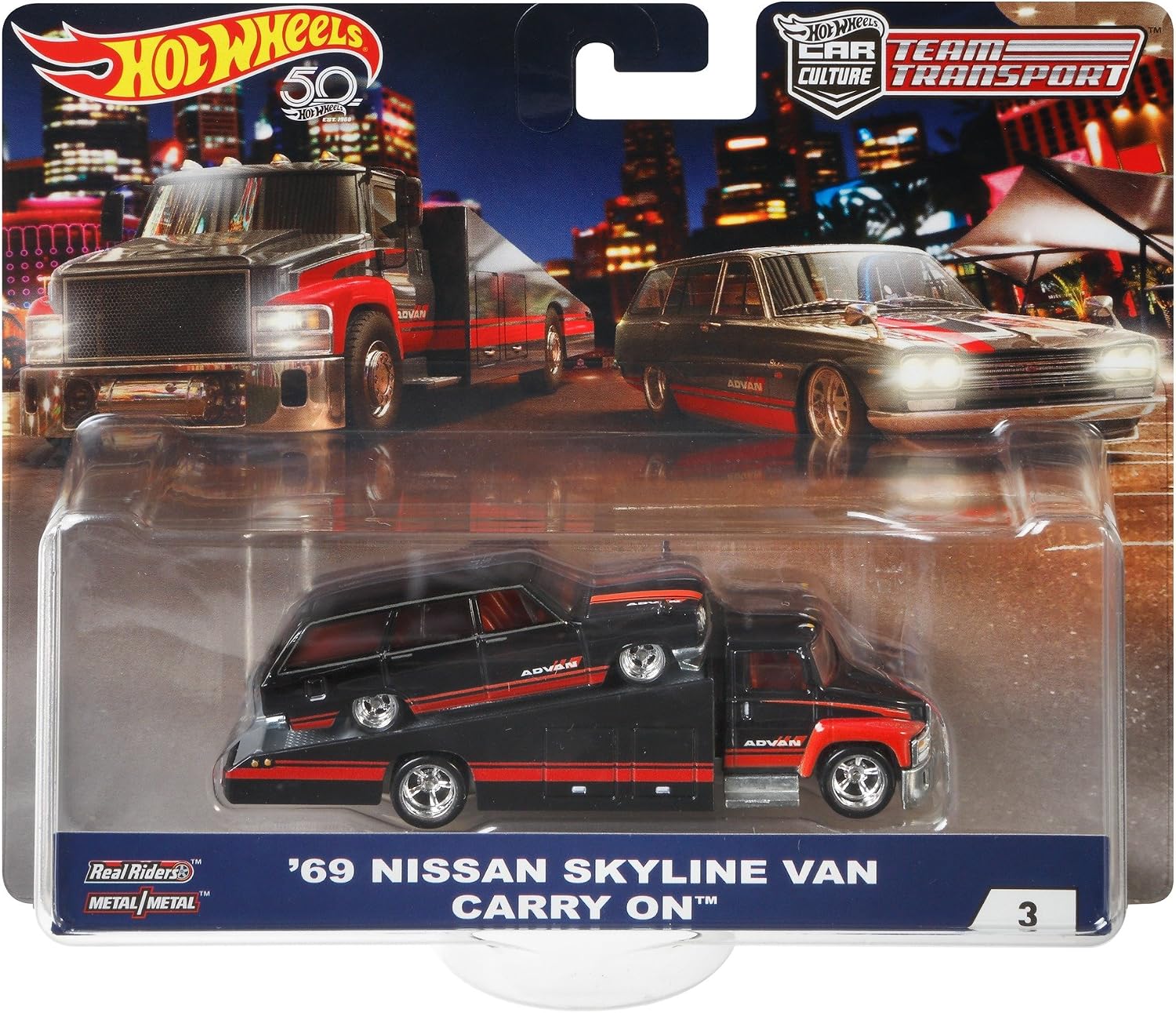 Hot Wheels Team Transport #1 con '69 Nissan Skyline Van y Carry On 1:64, Metal/Metal, Real Riders e incluye protector.