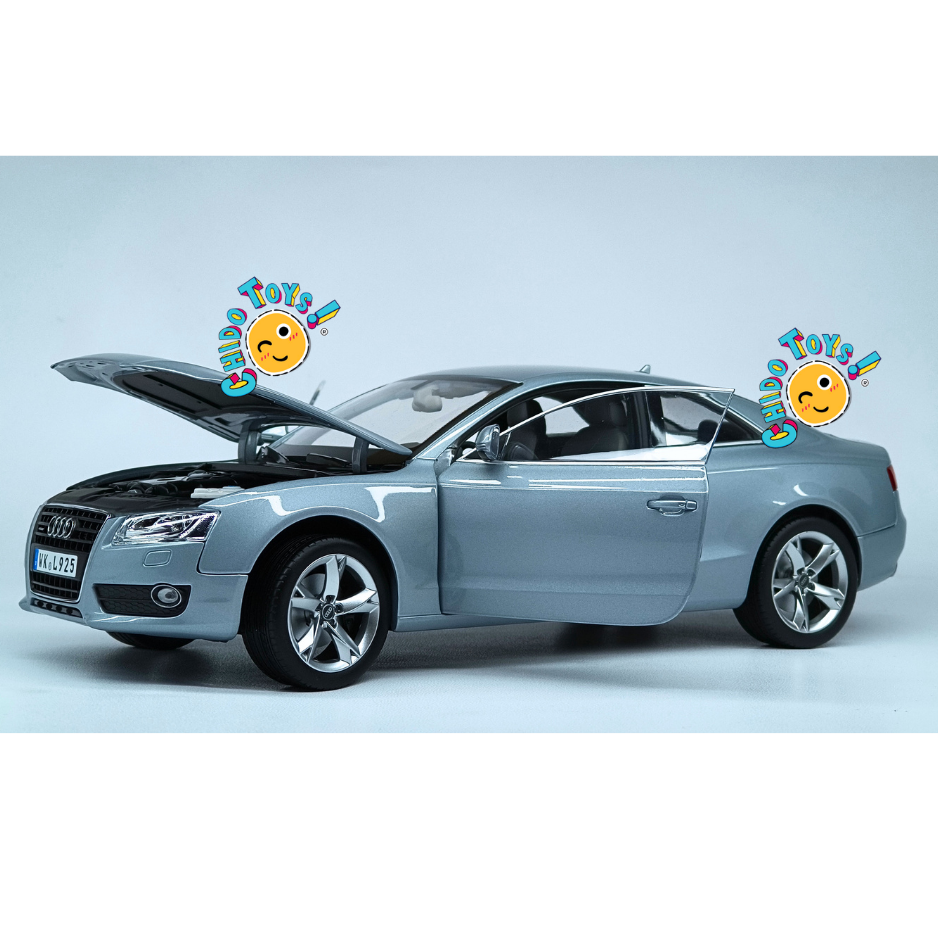 Norev Audi A5 Coupé 2007 1:18 Monza Silver con apertura total