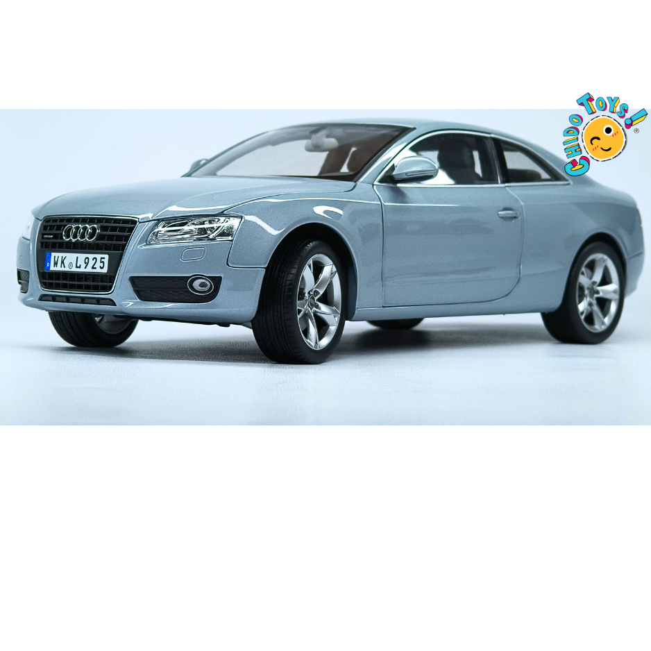 Norev Audi A5 Coupé 2007 1:18 Monza Silver con apertura total
