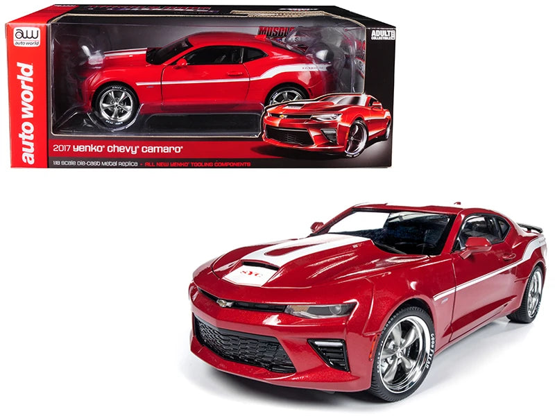 Auto World Yenko Camaro S/C 2017 1:18 rojo, unidad 0713 con llantas Goodyear y cintillas originales dentro del blíster.