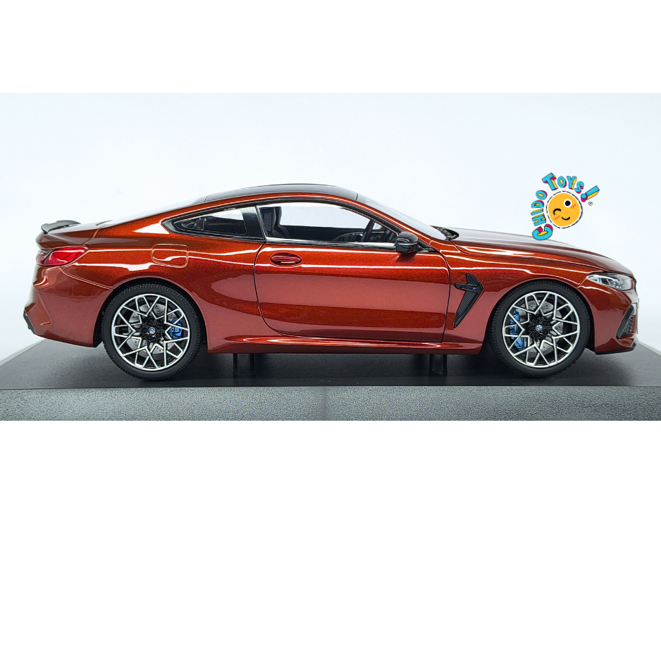 Minichamps BMW M8 Competition Coupé 2020 1:18 Red Metallic con aperturas