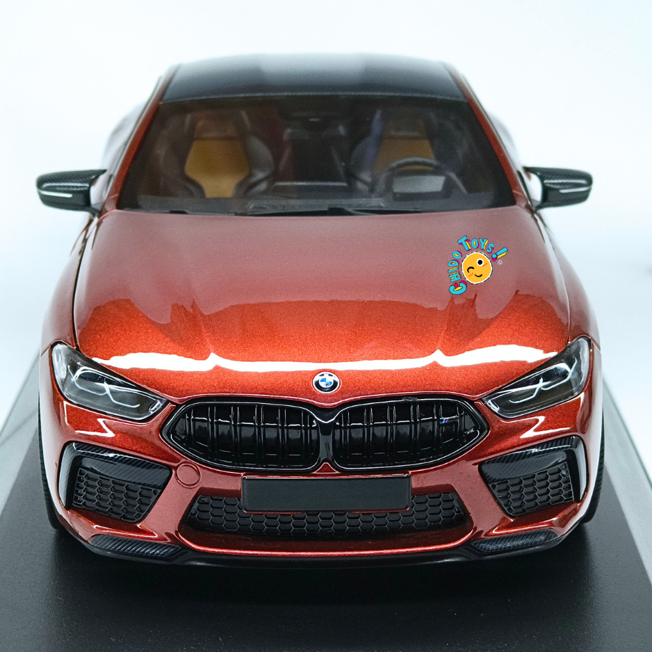Minichamps BMW M8 Competition Coupé 2020 1:18 Red Metallic con aperturas