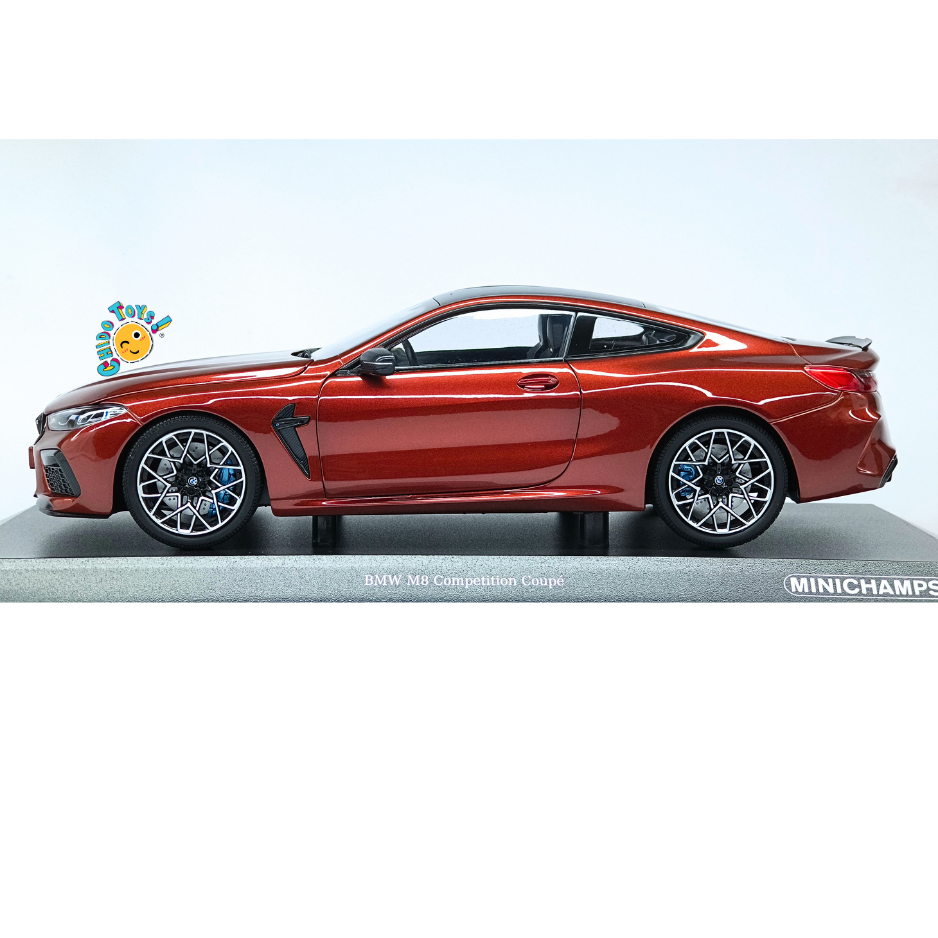 Minichamps BMW M8 Competition Coupé 2020 1:18 Red Metallic con aperturas