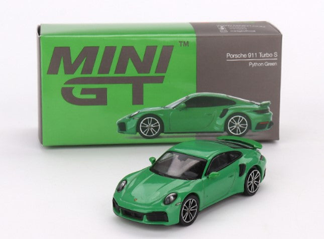 Auto a escala marca Mini GT modelo Porsche 911 Turbo S Python Verde
